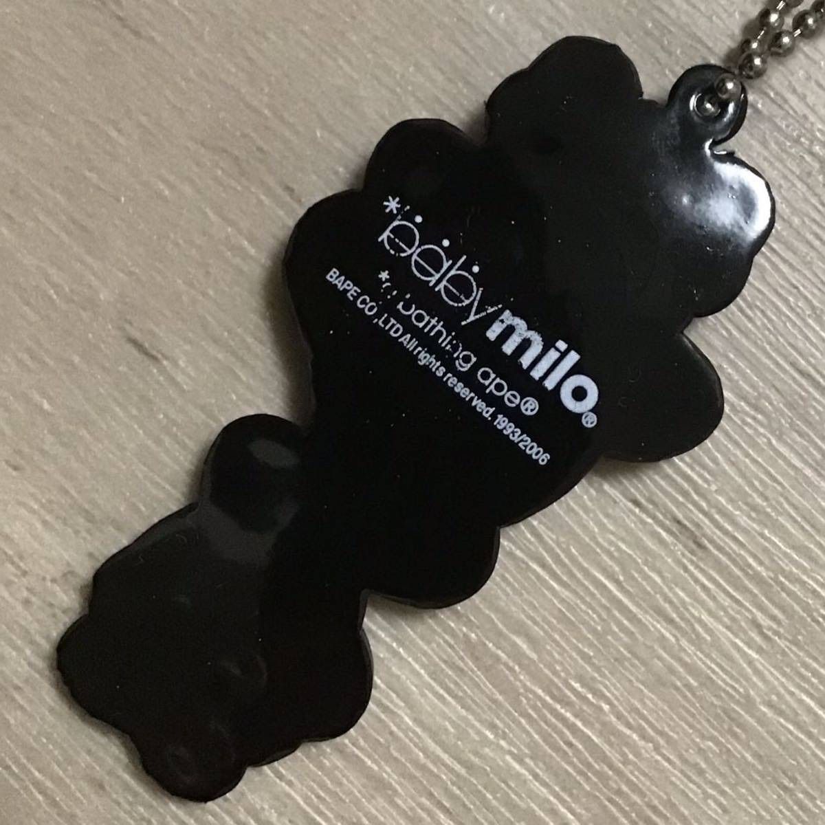 BAPE × KAWS MILO bendy キーホルダー カウズ マイロ - メルカリ