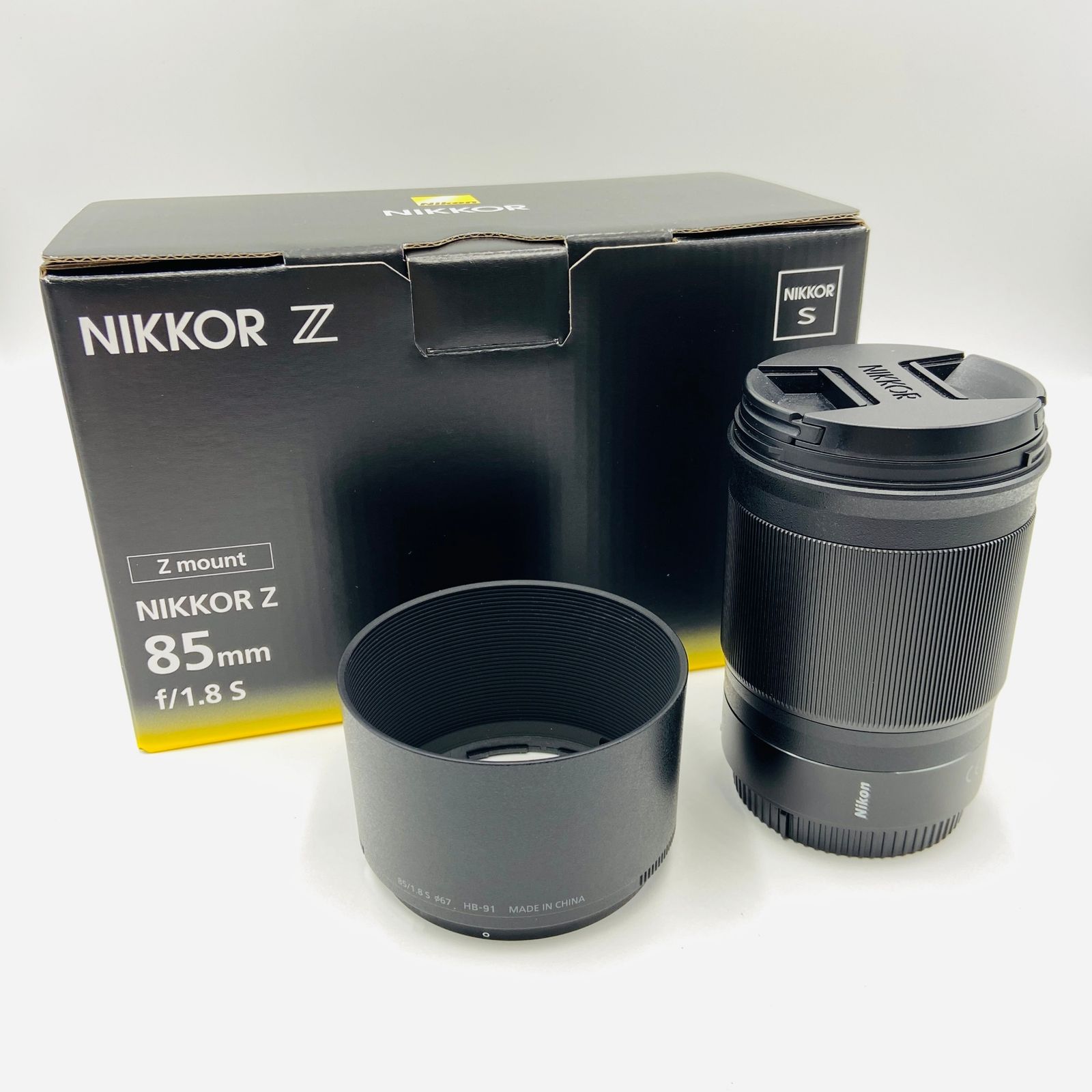 NIKKOR Z 85mm f/1.8 S レンズ　美品　メルカリ便送料込み NIKKOR Z 85mm f/1.8 Sレンズ - メルカリ