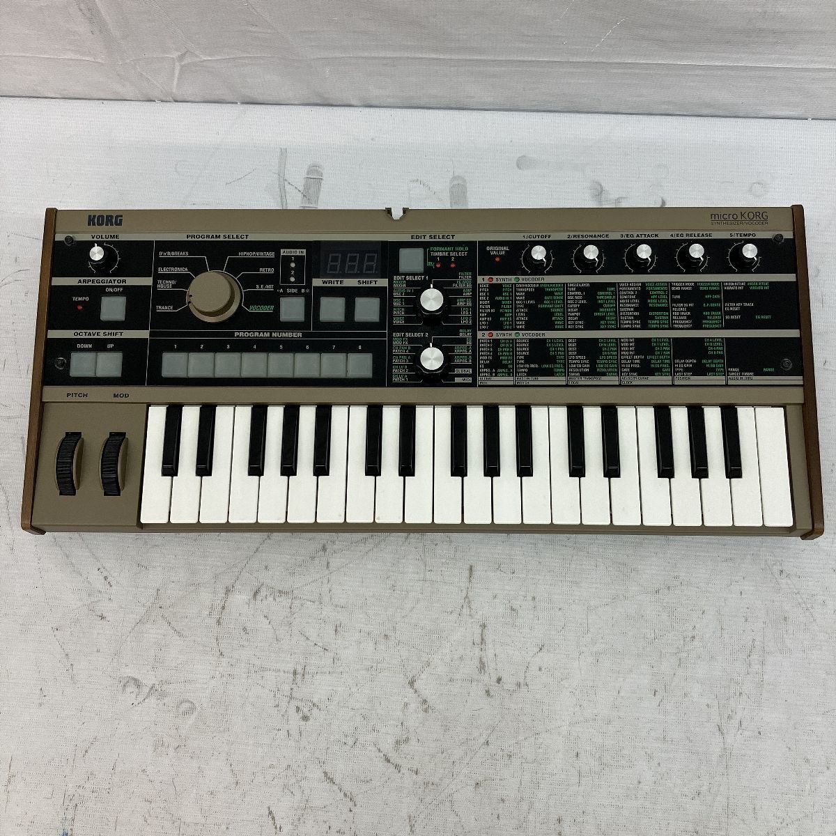 KORG micro KORG SYNTHESIZER/VOCODER シンセサイザー ミニ鍵盤