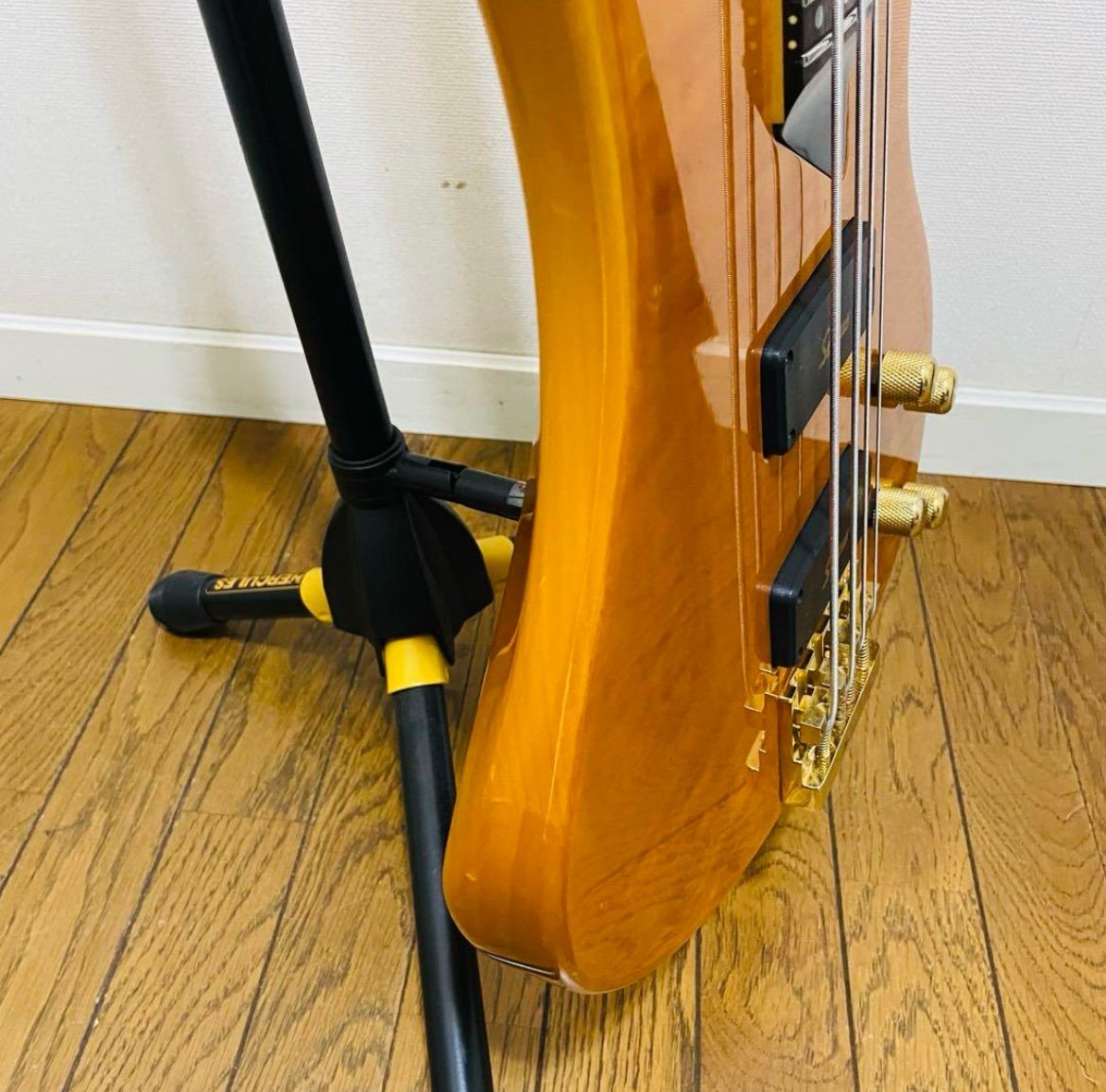 8246 washburn KW-1250 Kip Winger ベース - メルカリ