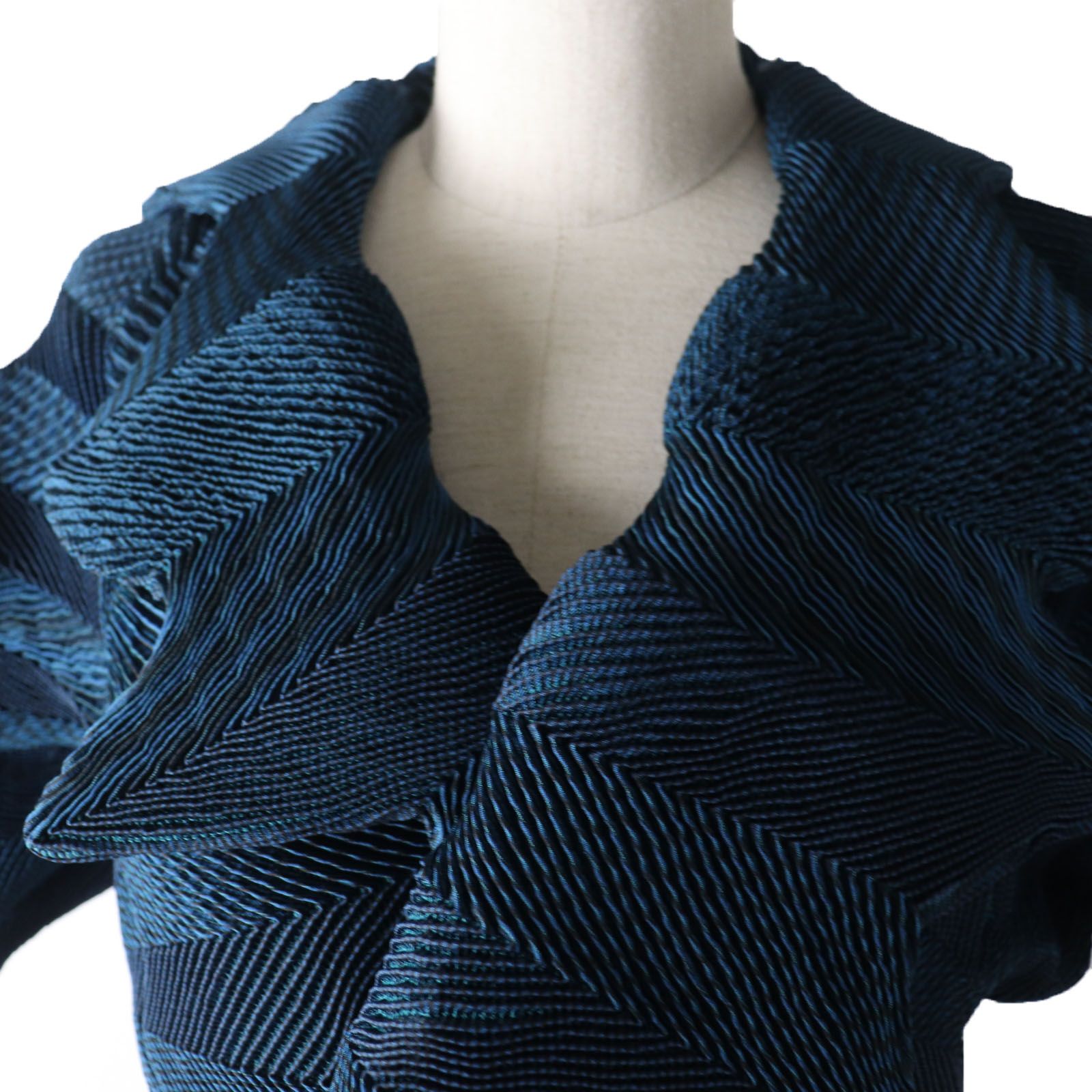 極美品 ISSEY MIYAKE イッセイミヤケ 2020年製 IM06-FD028 3D STEAM 