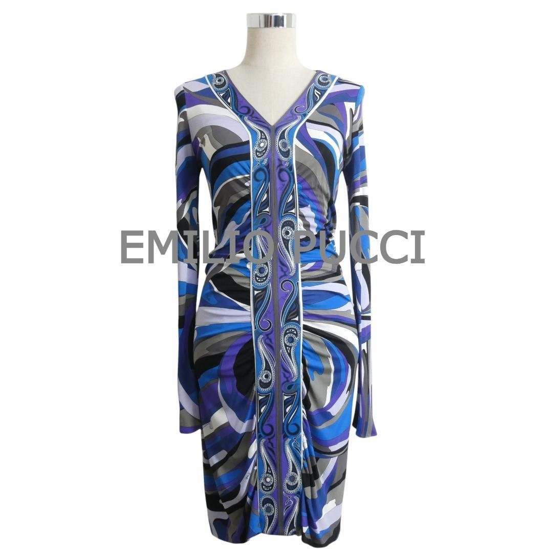 美品 EMILIO PUCCI エミリオプッチ サイズI42 レーヨン 総柄 Vネック