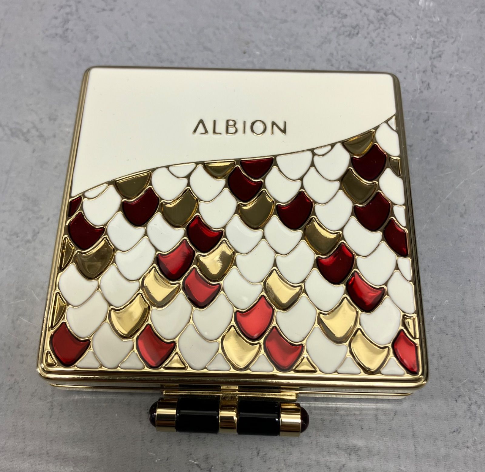 ALBIONレガァーメ(おしろい)