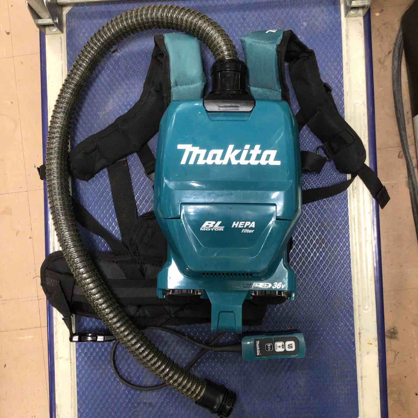 ☆マキタ(makita) コードレス背負式クリーナー VC261DZ【草加店 ☆マキタ(makita) コードレス背負式クリーナー VC261DZ【草加店