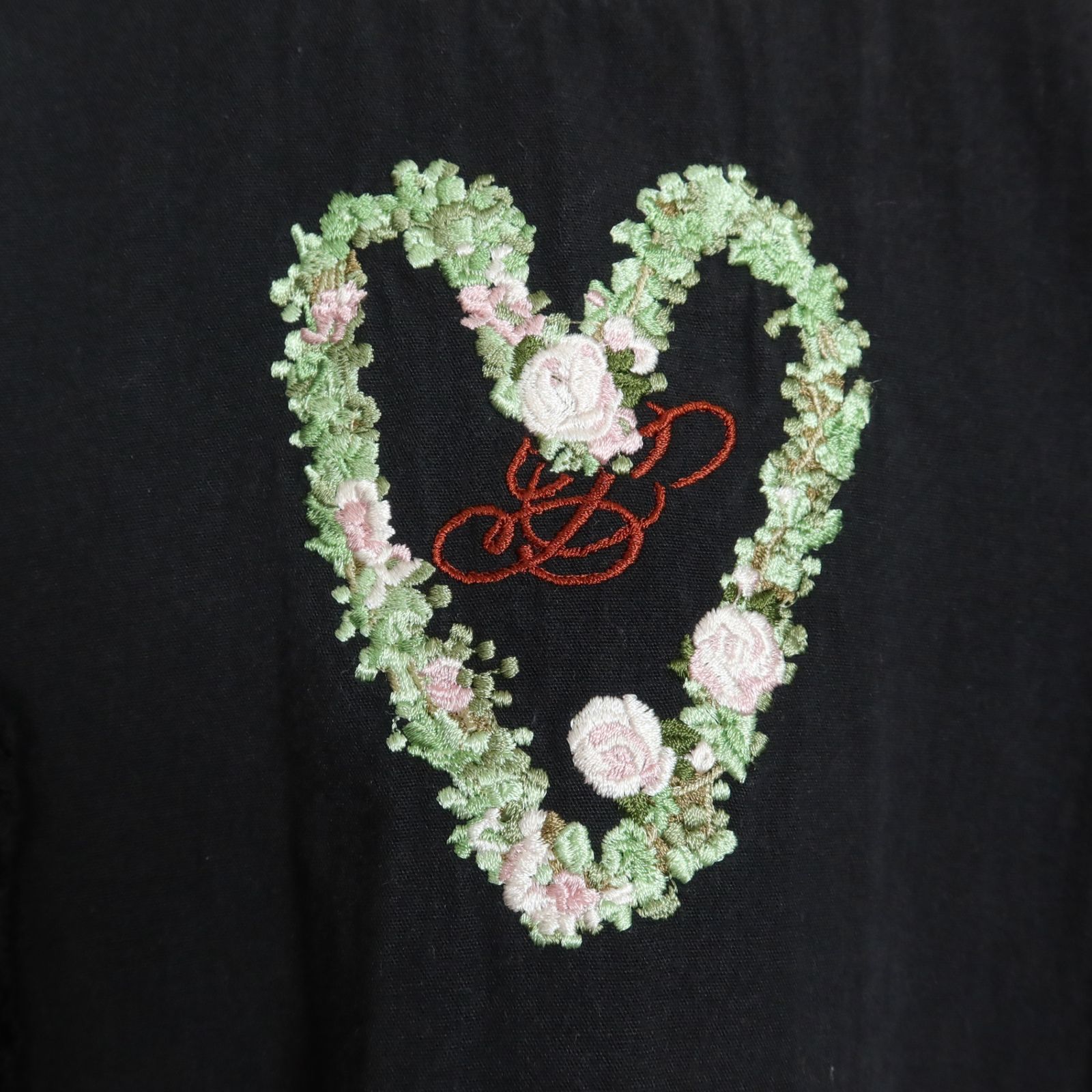 ピンクハウス☆リボン付き♪ジャンスカ風エプロン 黒系 ロゴと