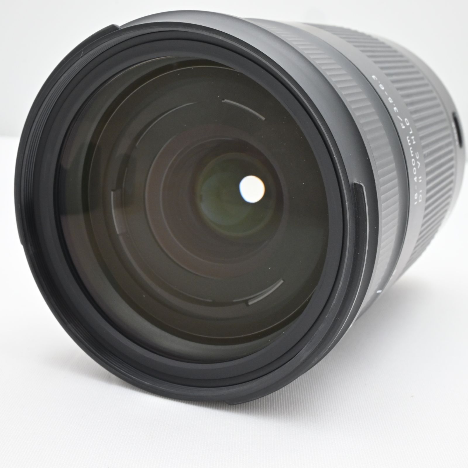 TAMRON 高倍率ズームレンズ 18-400mm F3.5-6.3 DiII VC HLD キヤノン用 APS-C専用 B028E □美品□ TAMRON 高倍率ズームレンズ 18-400mm F3.5-6.3 DiII VC HLD