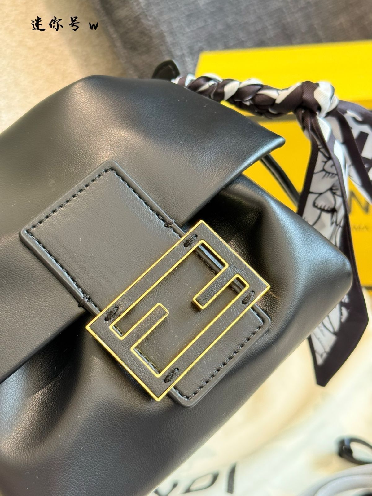今日特価】Fendi New Mamma Bag フェンディ ニュー マンマ