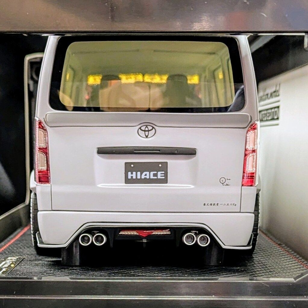 ignition model 1/18 T・S・D WORKS HIACE Matte Gray With Roof Rack
