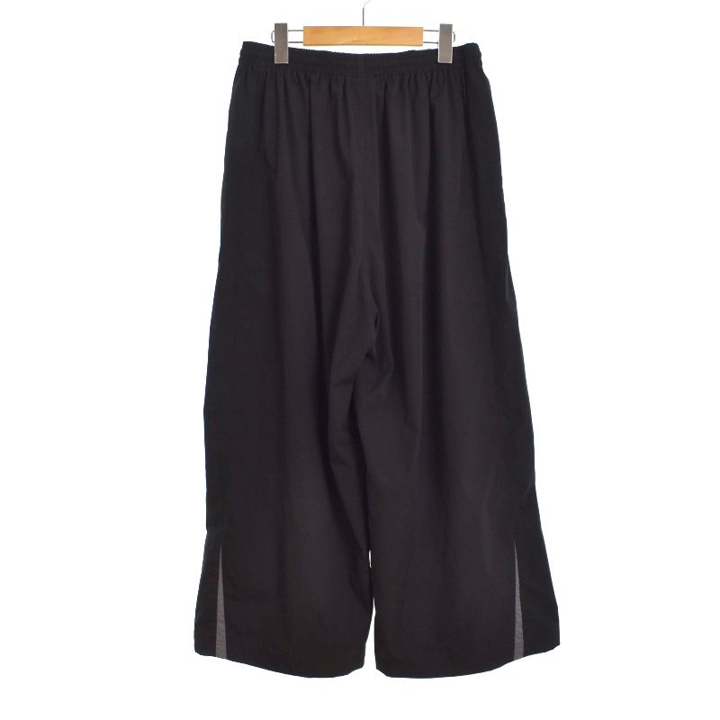 BALENCIAGA ナイロンパンツ BALENCIAGA(バレンシアガ) 切替ナイロンパンツ 621435 TD013