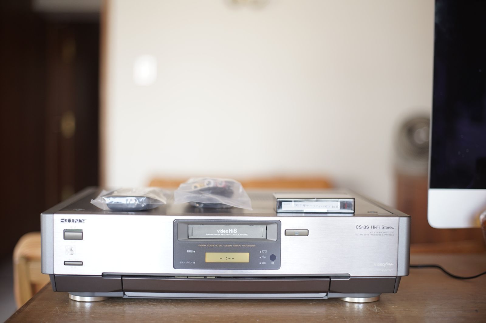 【1円スタート】SONY ソニー 8mmビデオデッキ EV-NS7000 リモコン付 動作確認済み　箱付き EV-NS7000 SONY 8mmビデオデッキ ビデオカセットレコーダー ビデオデッキジャンク品 #