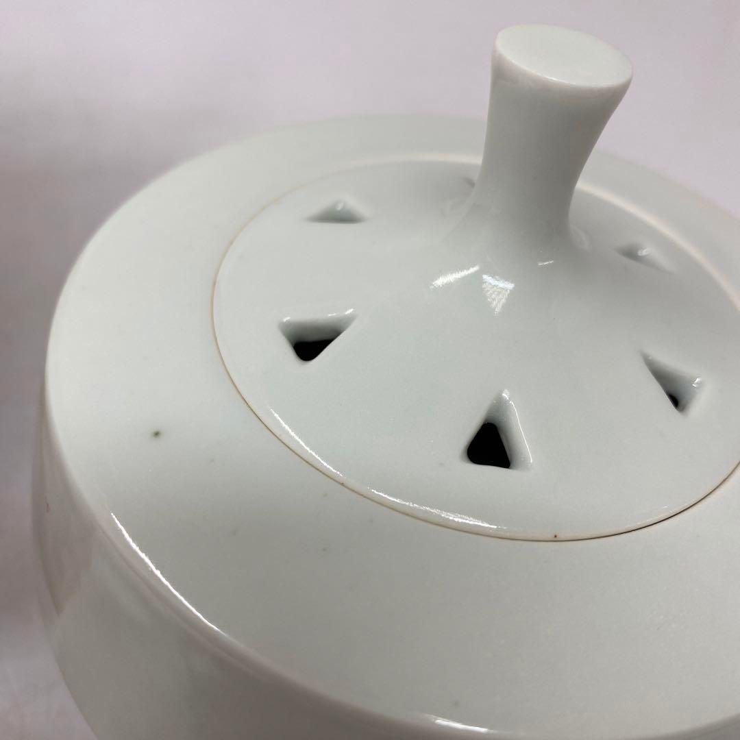 新開寛山造　白磁　香炉　共箱　幅約12㎝　東さ5-0624③ 新開寛山造 白磁 香炉 共箱 幅約12㎝ 東さ5-0624③ - メルカリ