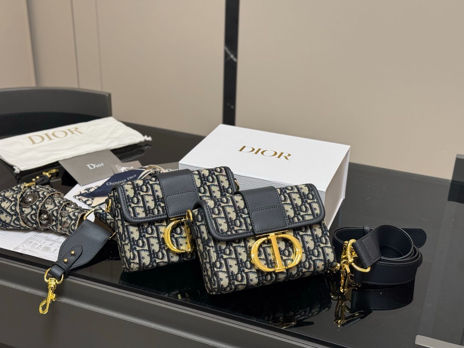 今日特価】Dior Mini Montaigne Old Flower Bag ミニモンタイ