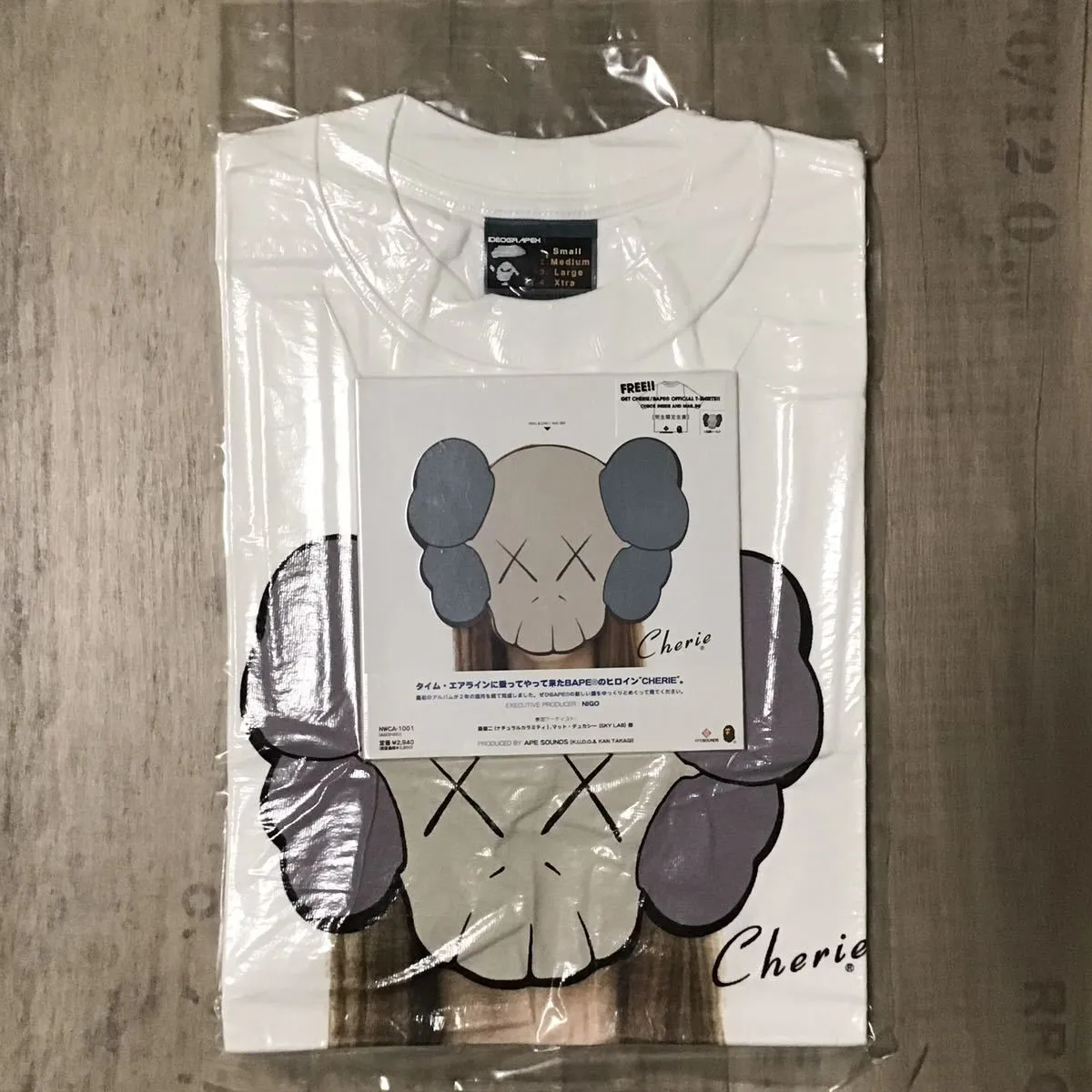 ☆未開封☆ KAWS × cherie × ape sounds Tシャツ & CD セット Sサイズ