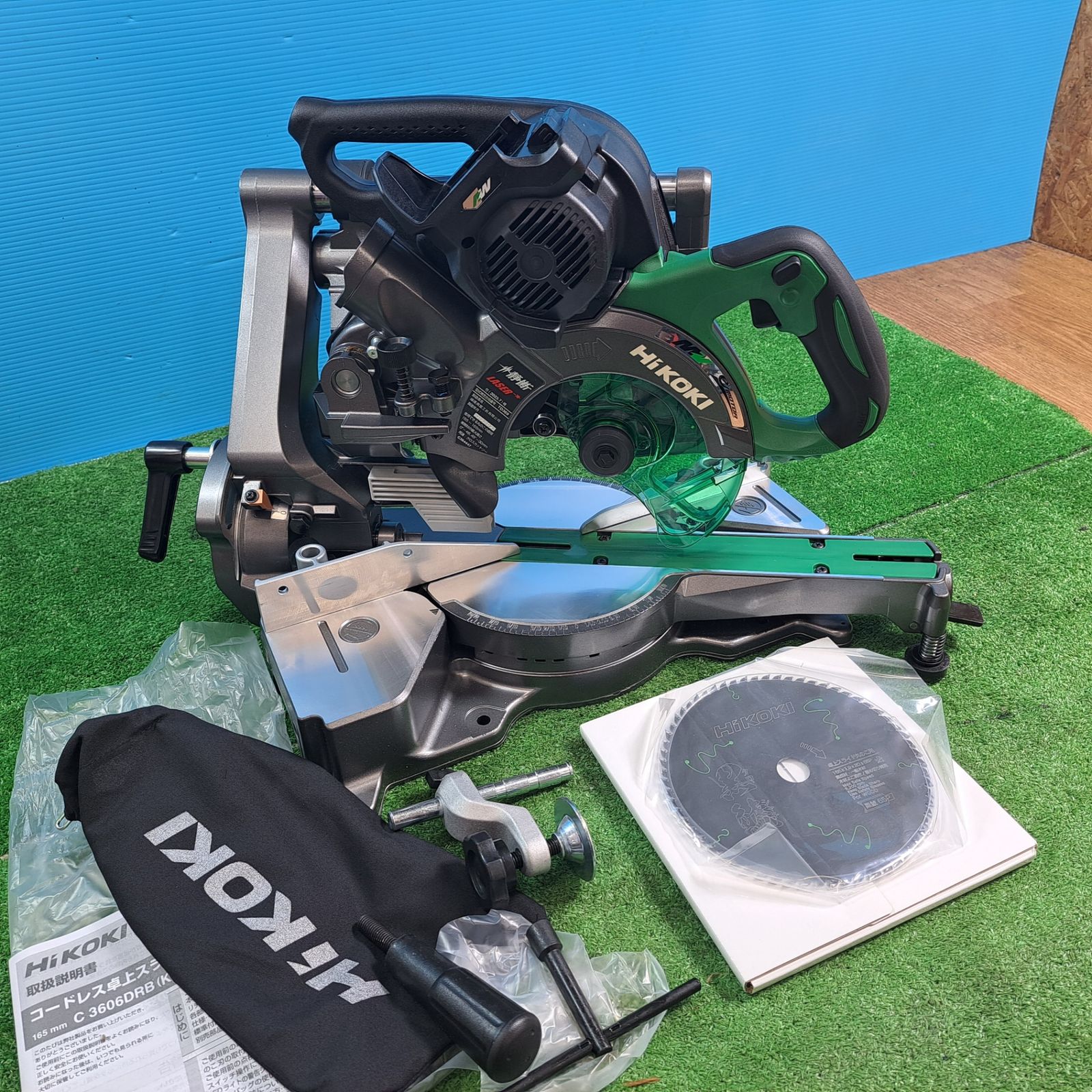 ハイコーキ HIKOKI 旧 日立工機 コードレス卓上スライド丸のこ C3606DRB K NN 岩槻店