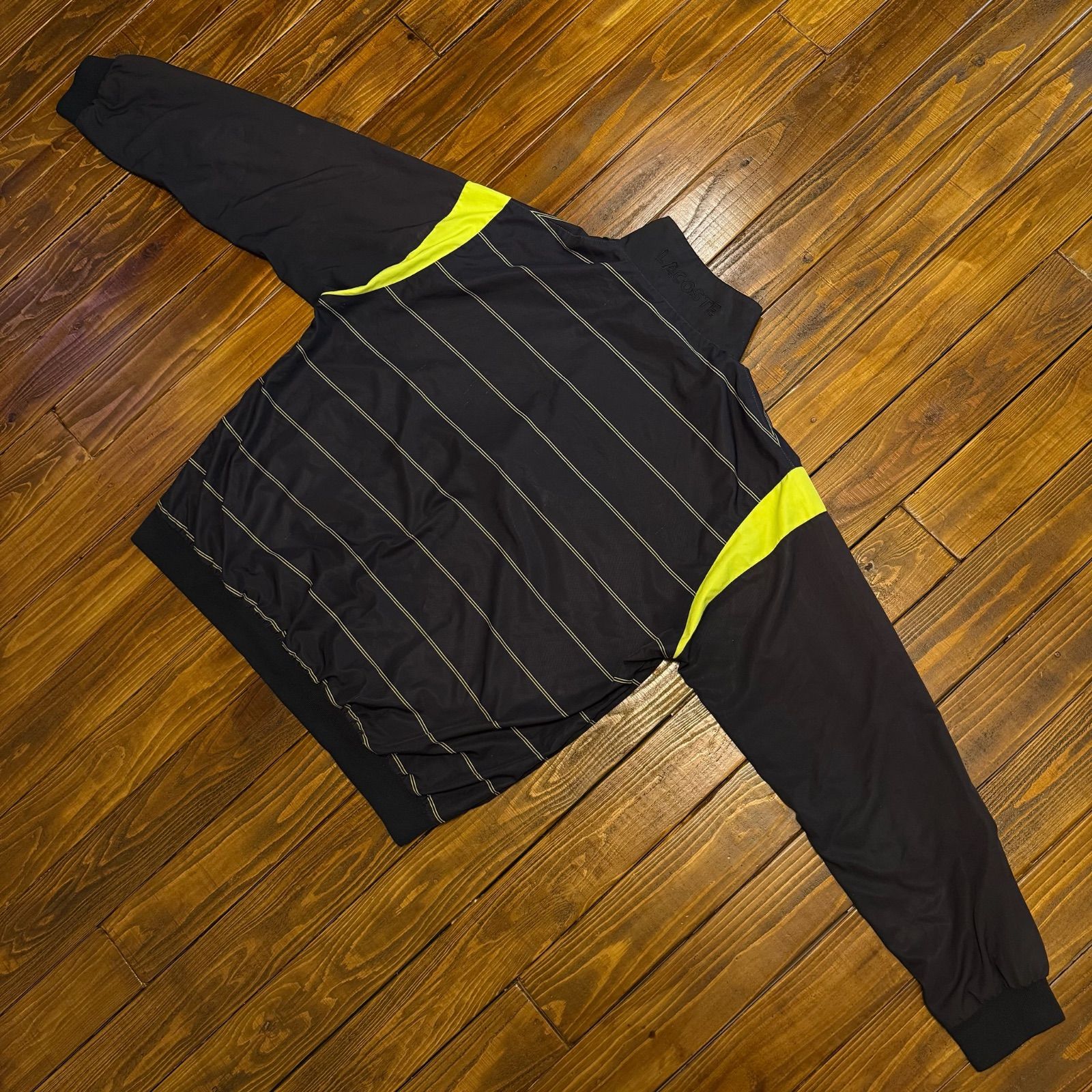 ネオンライン切替ナイロンジャケット