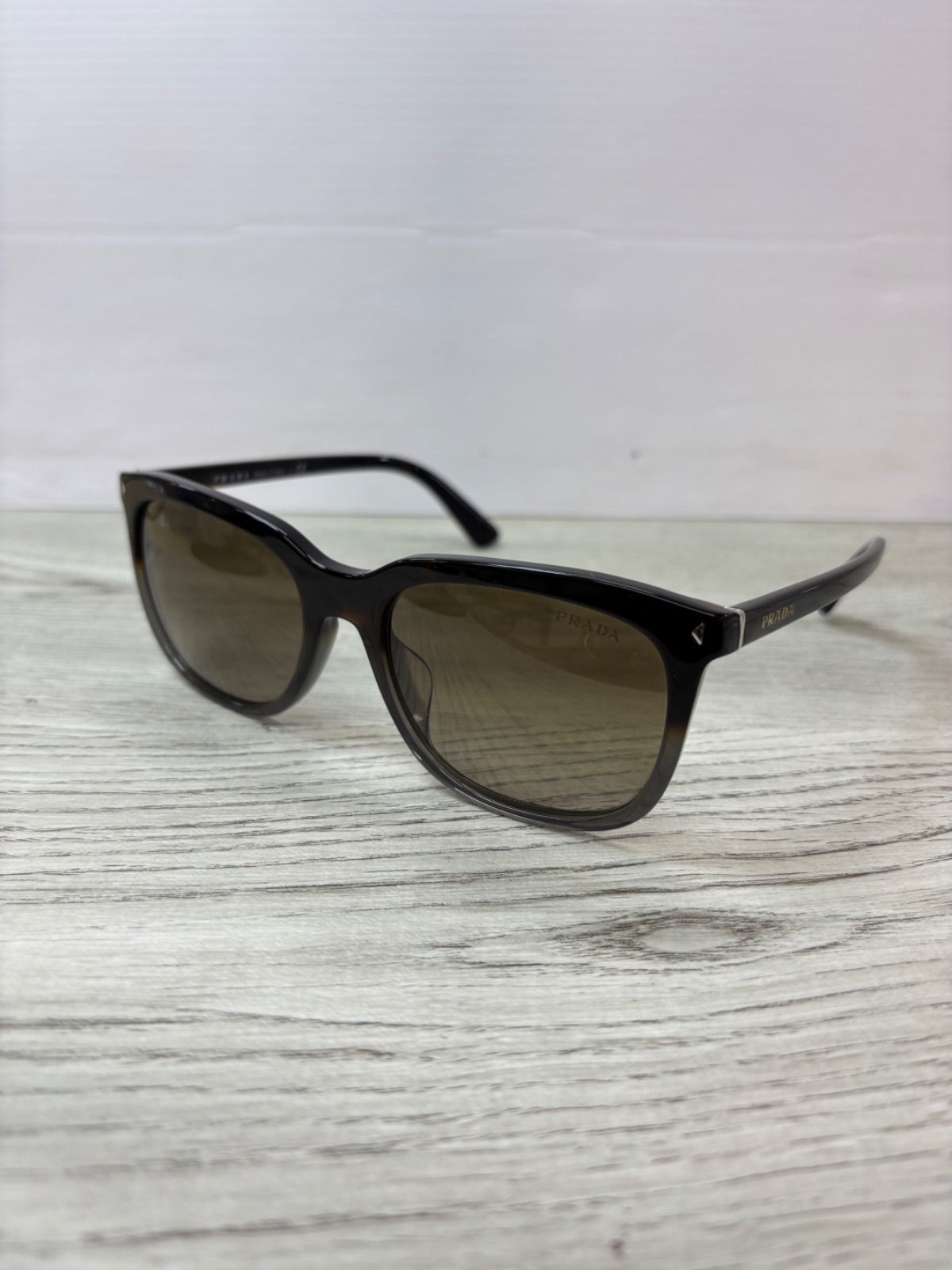PRADA プラダサングラスSPR12R-F SPR A04-F プラダ サングラス｜ブランドメガネ専門店 エレガンス東京