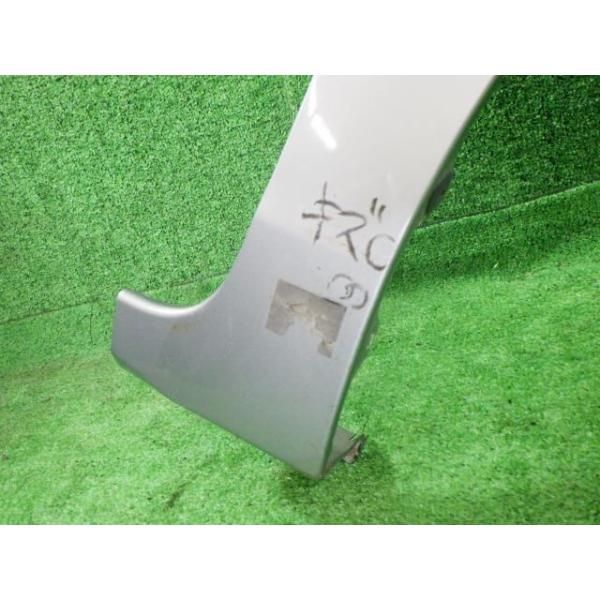 シャトル GP8 右フロントフェンダー ハイブリッドX 4WD 60211