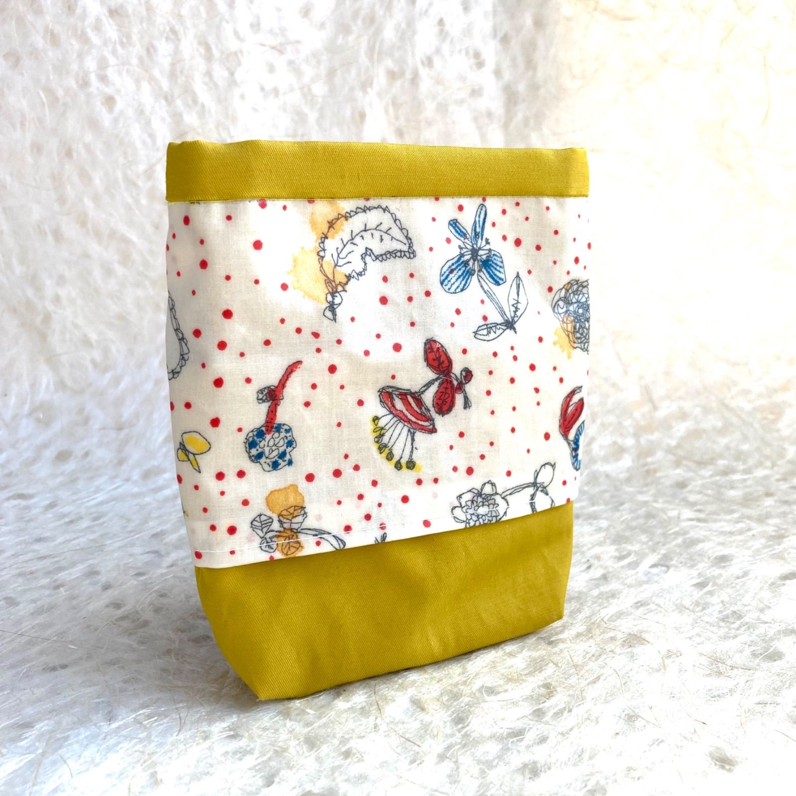 リバティ ラミネート ポケット付移動ポケット メモリーズオブレイン リバティ 移動ポケット 蓋なし マチ付き クリップなし 撥水