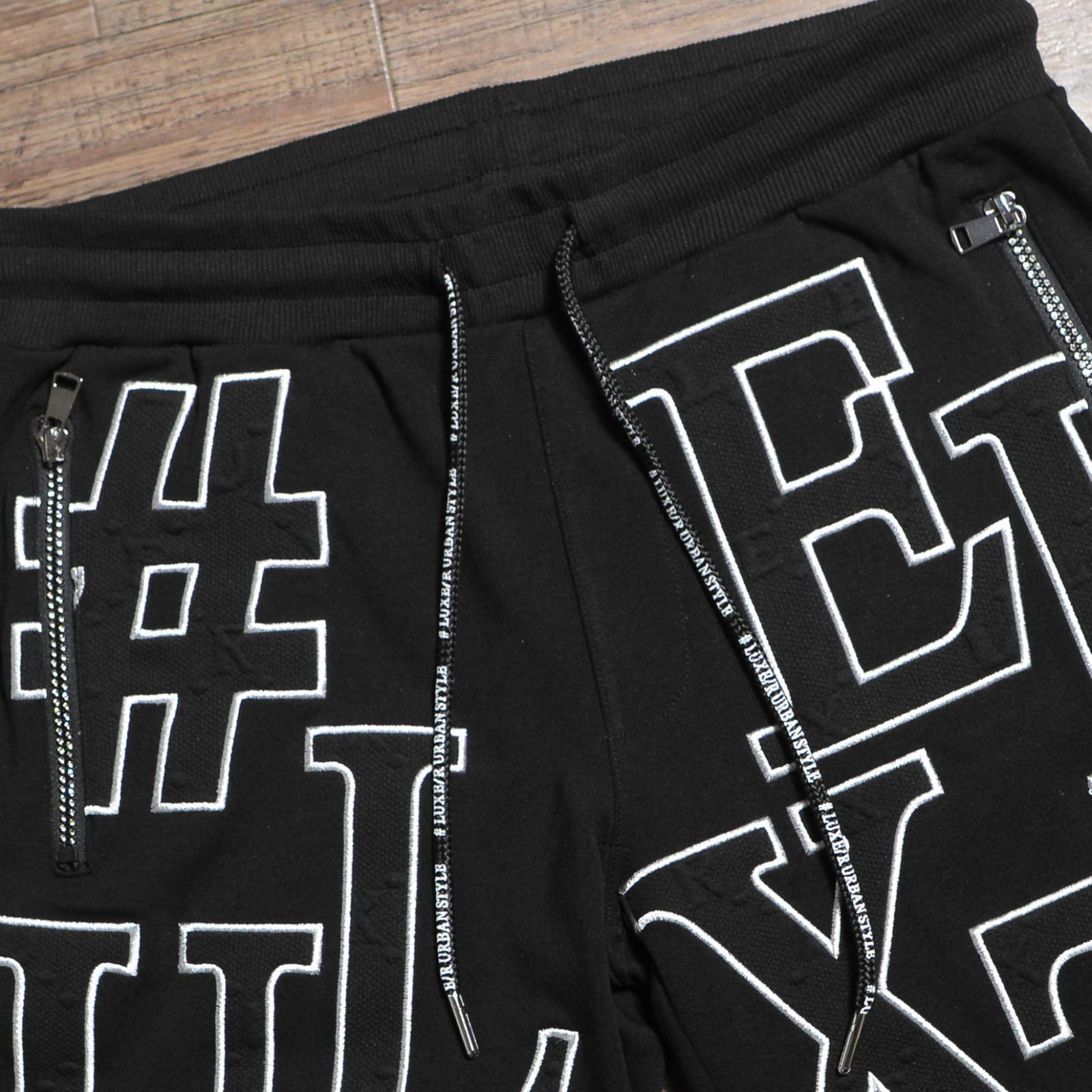 ロゴデザインTシャツセットアップ セットアップ