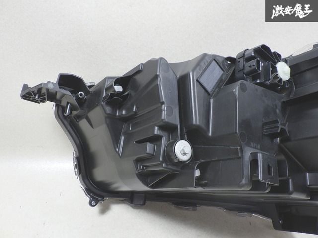 A200A ライズ 右ヘッドライト ICHIKOH 1991 LED#4092 A200A ライズ 右ヘッドライト ICHIKOH 1991 LED#4092 - メルカリ