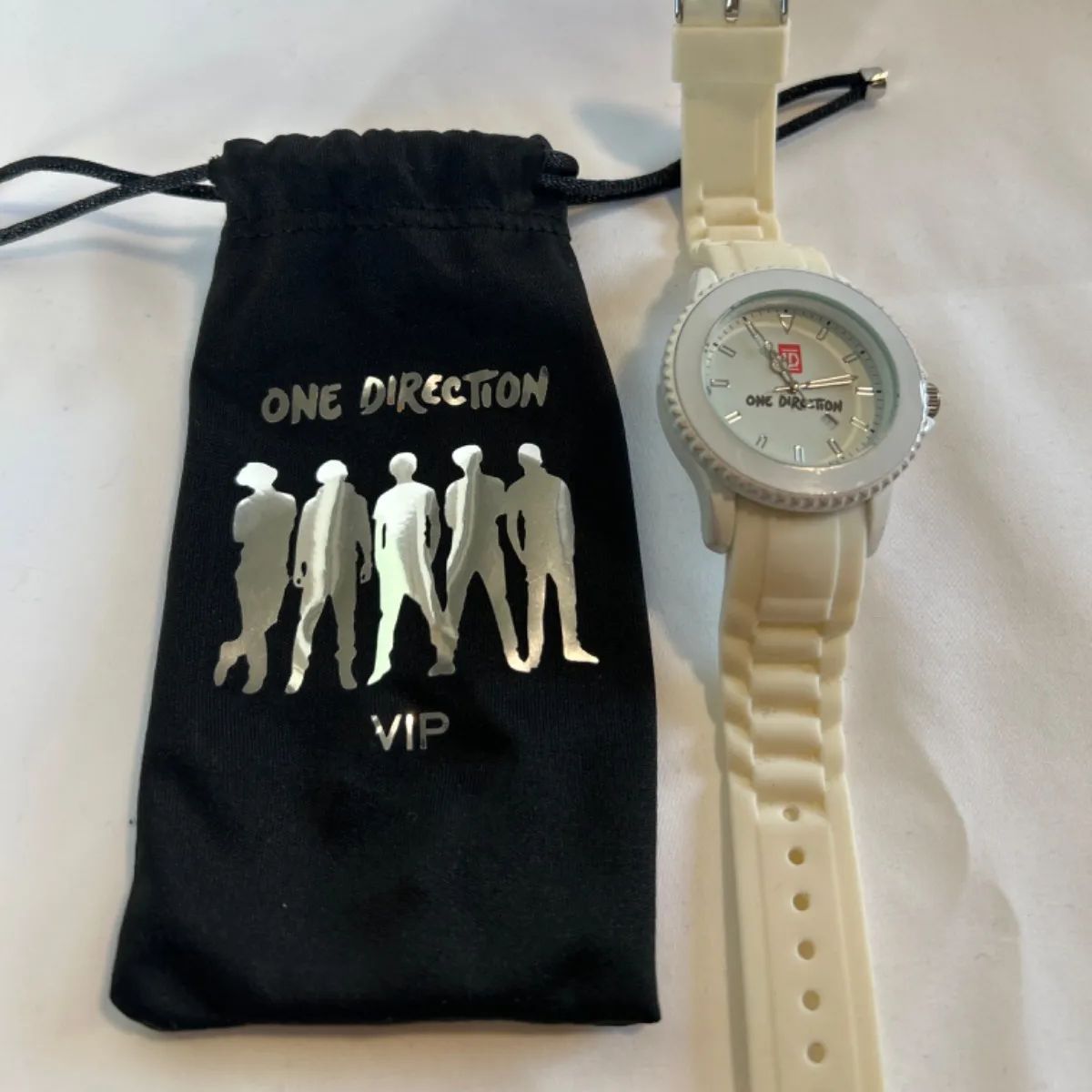 ONE DIRECTION 時計(VIP限定) ワンダイレクション☆VIP限定腕時計 One Direction VIP席 時計