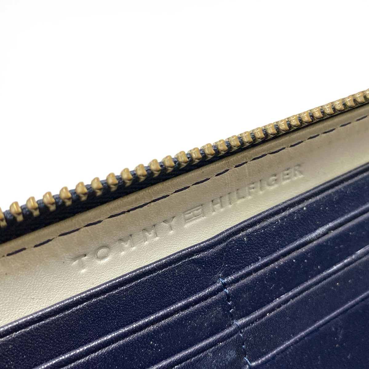 ラウンドファスナー