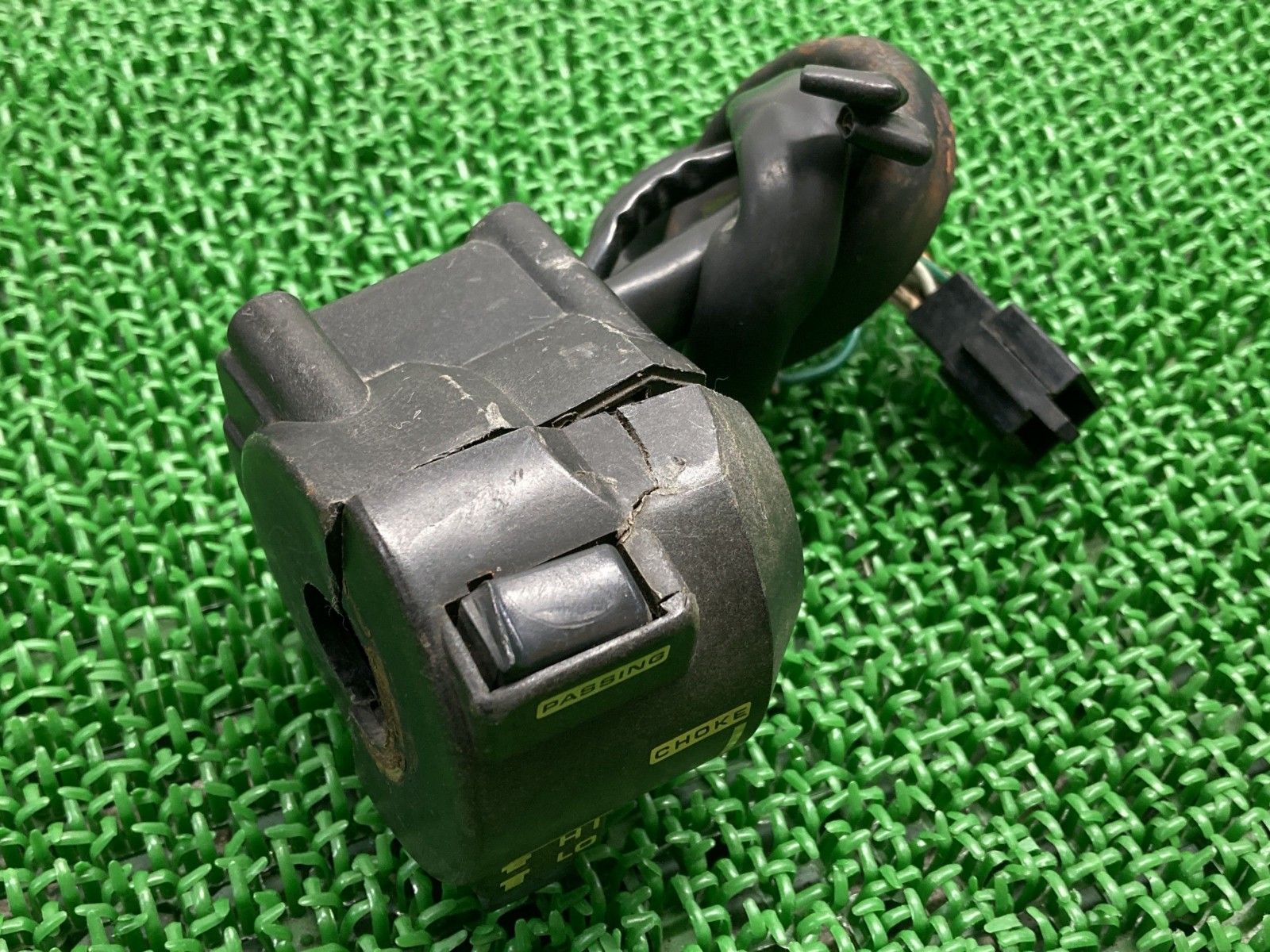 CBR400K ハンドルスイッチ 左 HM-27QB-T ホンダ 純正 バイク 部品 NC17 教習車 当時物 修復素材に コケキズ無し Bh