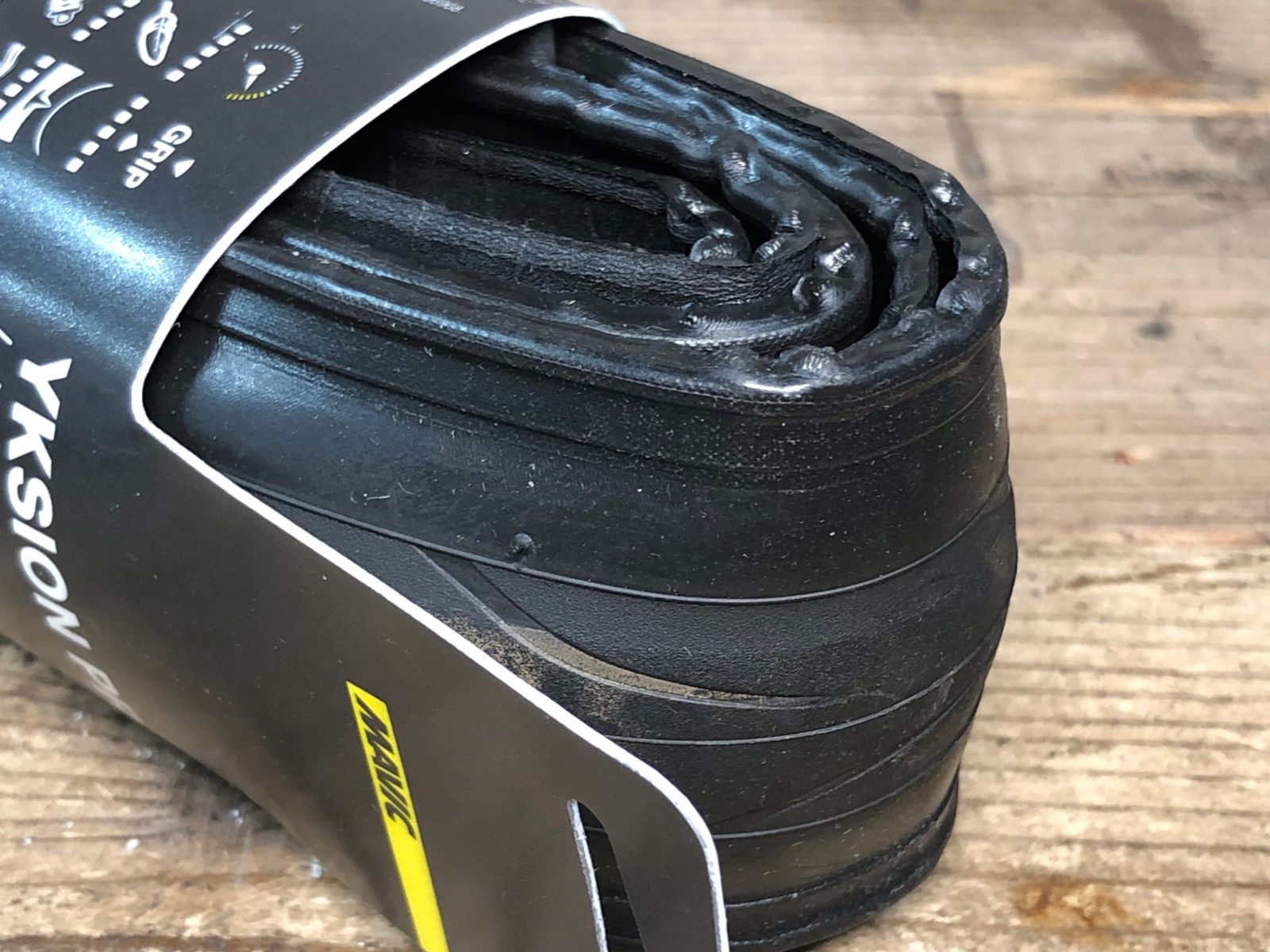 Mavic Yksion Pro UST 2 700x25c 2本セット Amazon | Mavic Yksion Pro UST 2 チューブレスレディ タイヤ