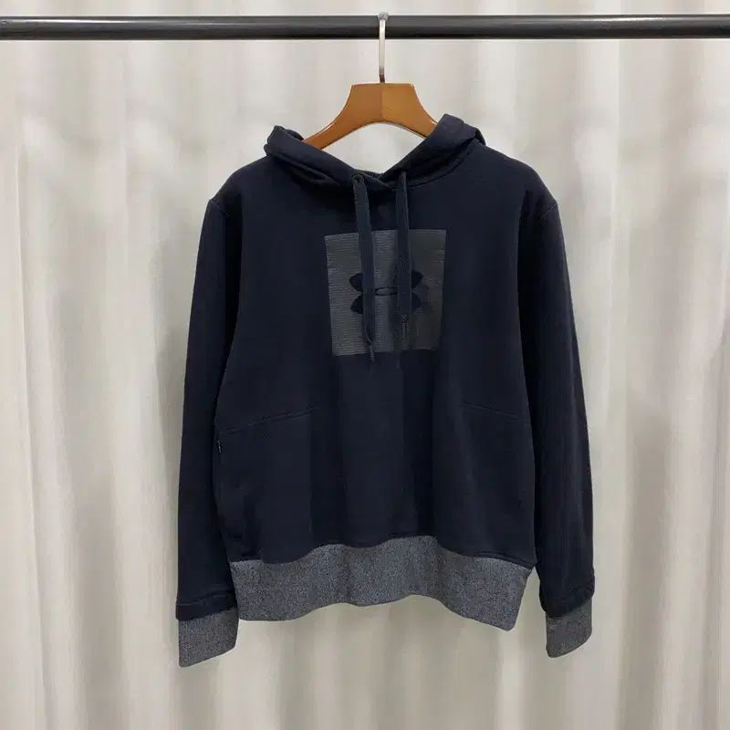 UNDER ARMOUR(アンダーアーマー) ビッグロゴ 裏起毛 カジュアル フード付きTシャツ 95 S04342