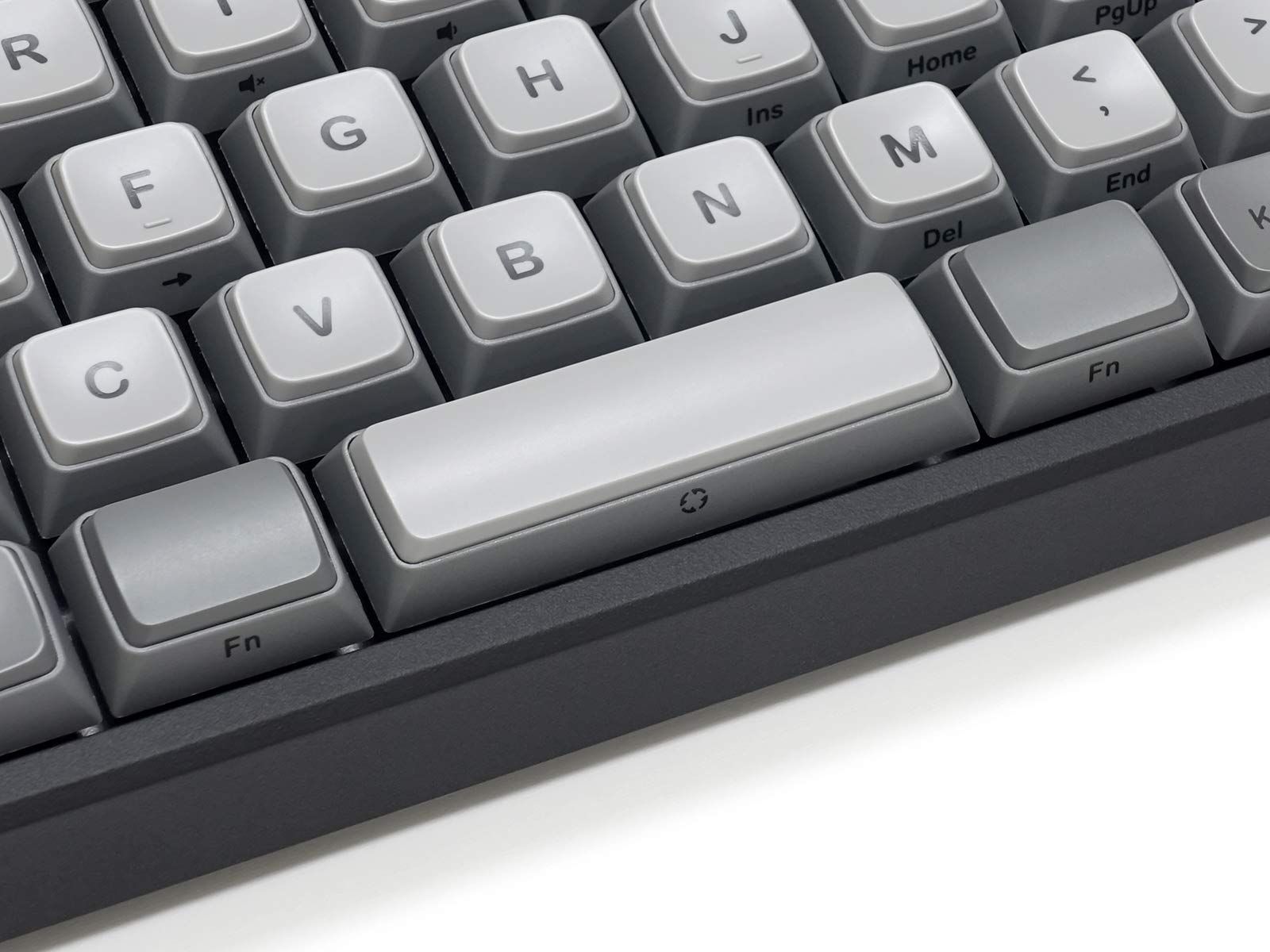 数量限定】MINILA-R Convertible ワイヤーキープラー付 Majestouch