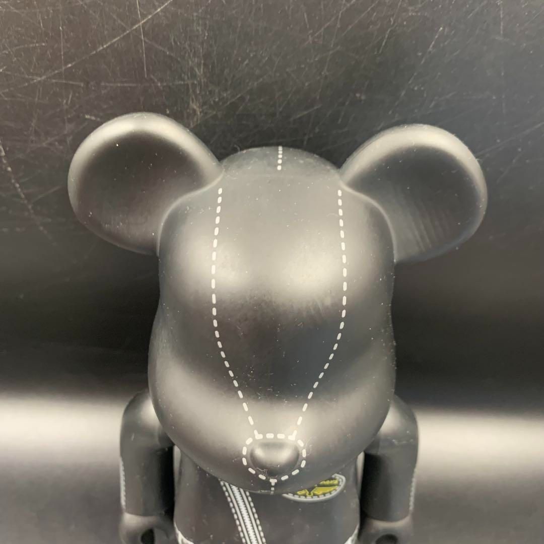 ルイスレザー ベアブリック