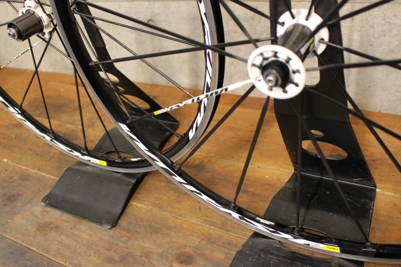 マヴィック MAVIC キシリウム KSYRIUM SR アルミ クリンチャー