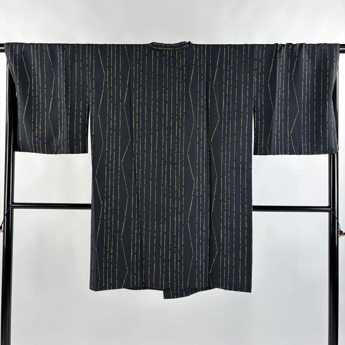 道行 身丈98cm 裄丈67cm M 和装コート 都衿 縞 墨色 正絹 秀品