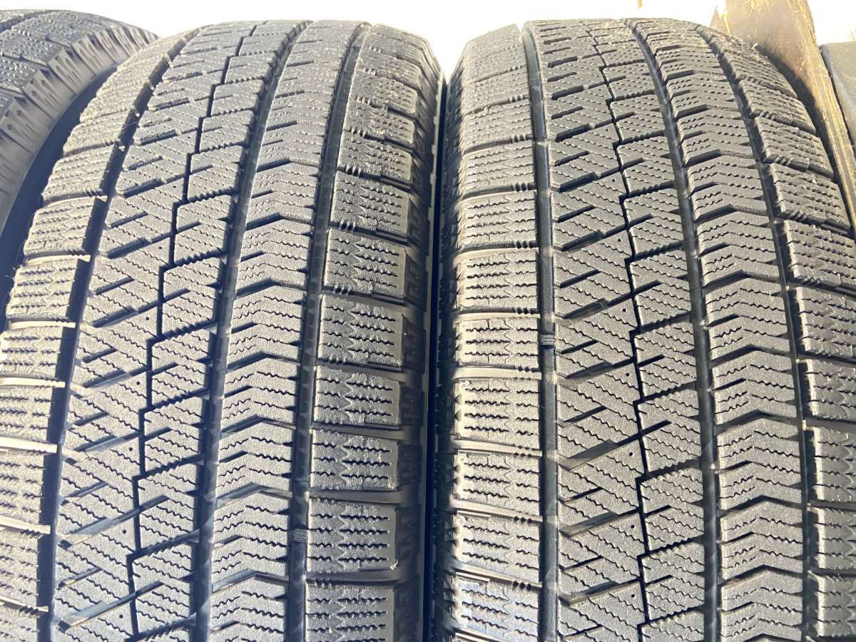 ブリヂストン　ブリザック vrx2 225/55r17 22年製　多少のひびあり 225/60R17 ブリヂストン ブリザック VRX2 中古タイヤ