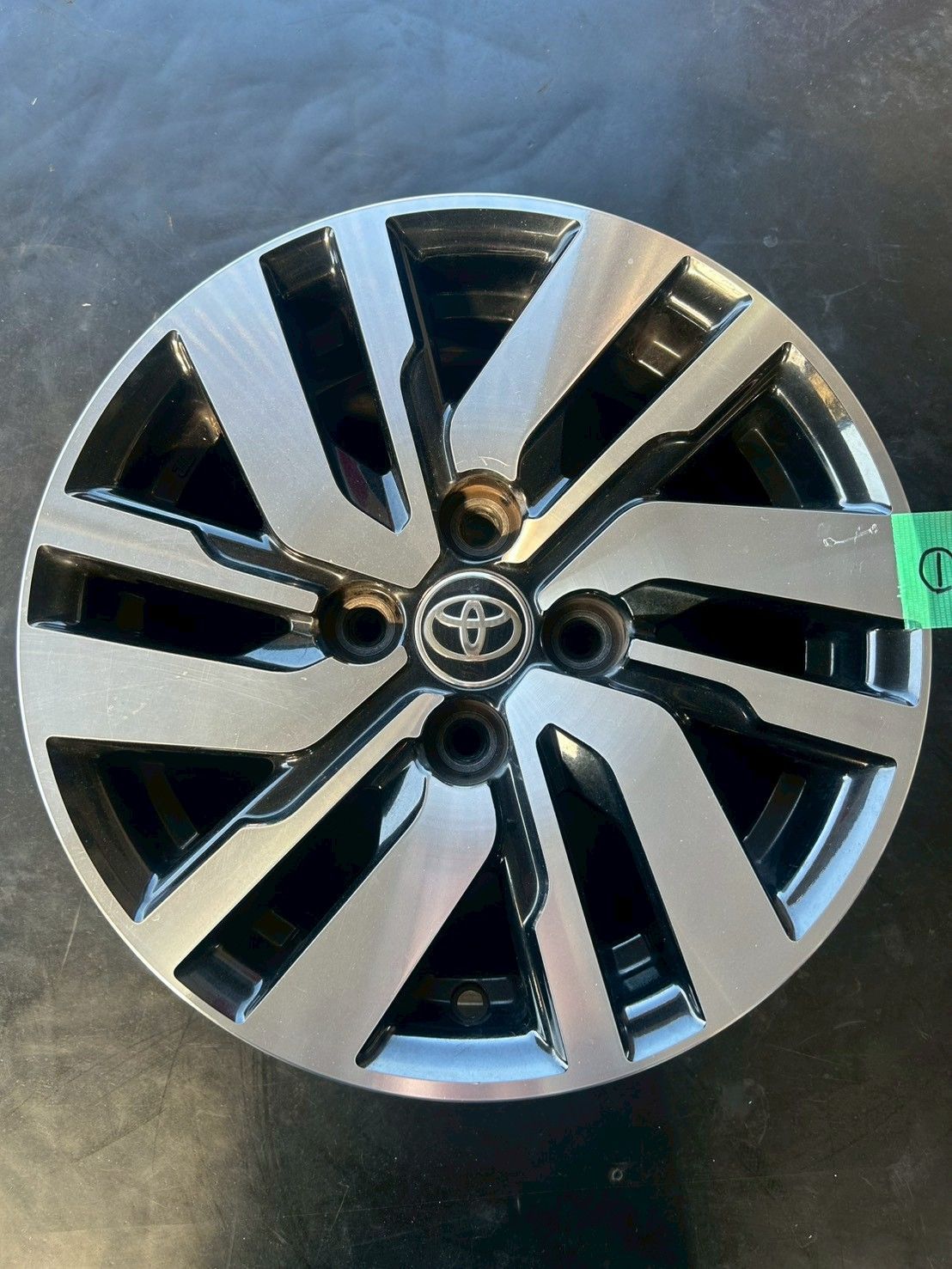 ショップ 【】ルーミー純正14インチ TOYOTA トヨタ ルーミー 純正