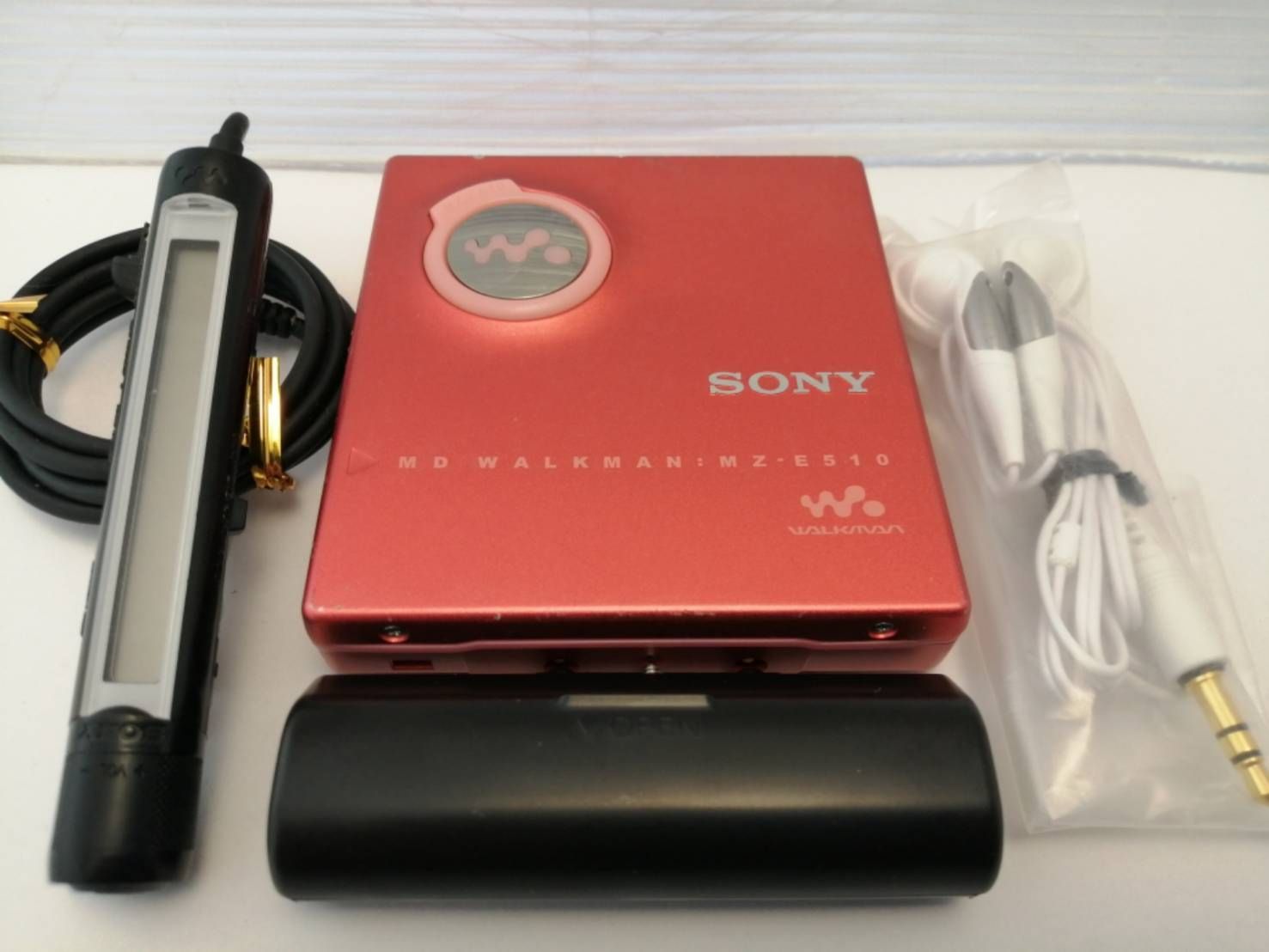 ソニー MDウォークマン MZ-E510 レッド - メルカリ