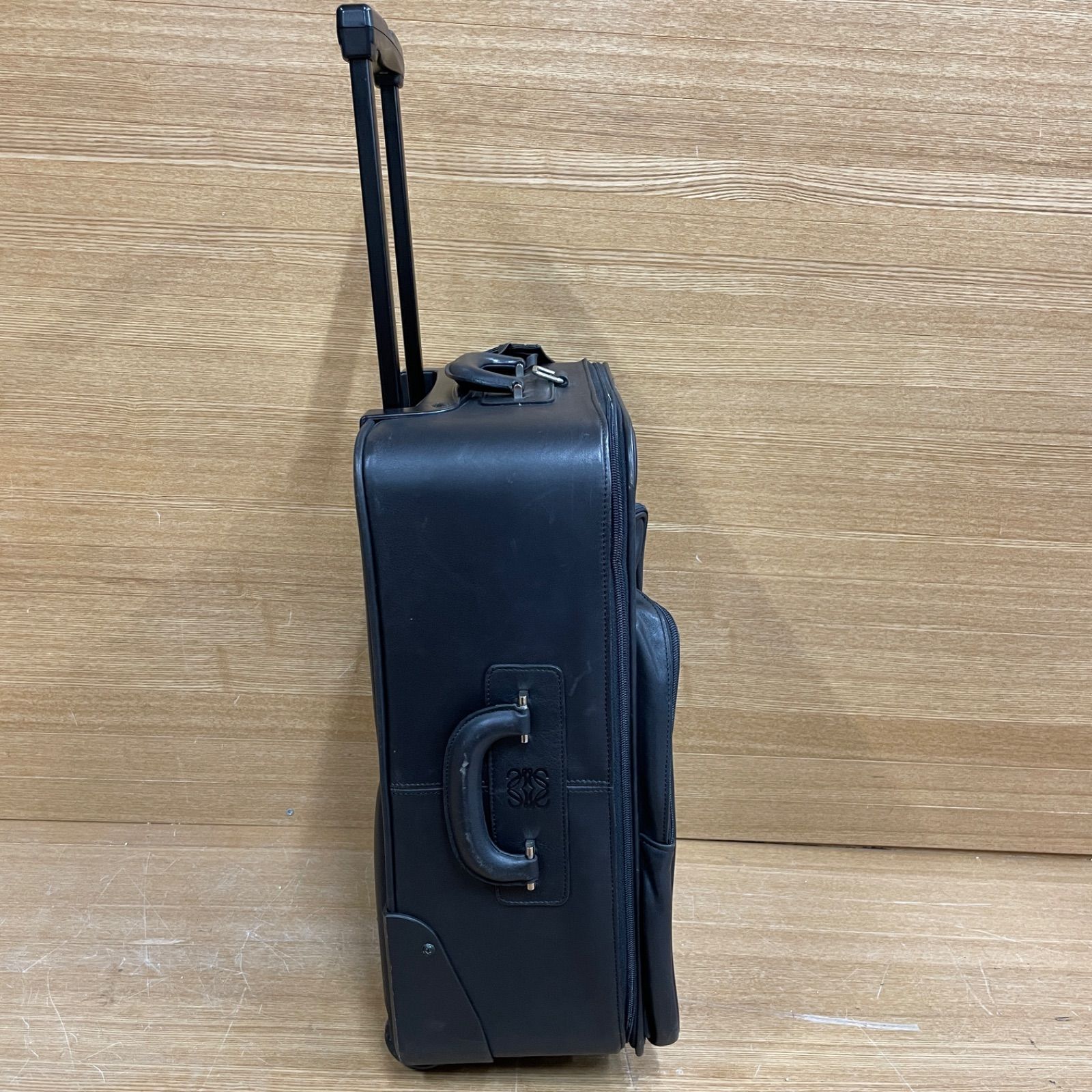 キャリーケース