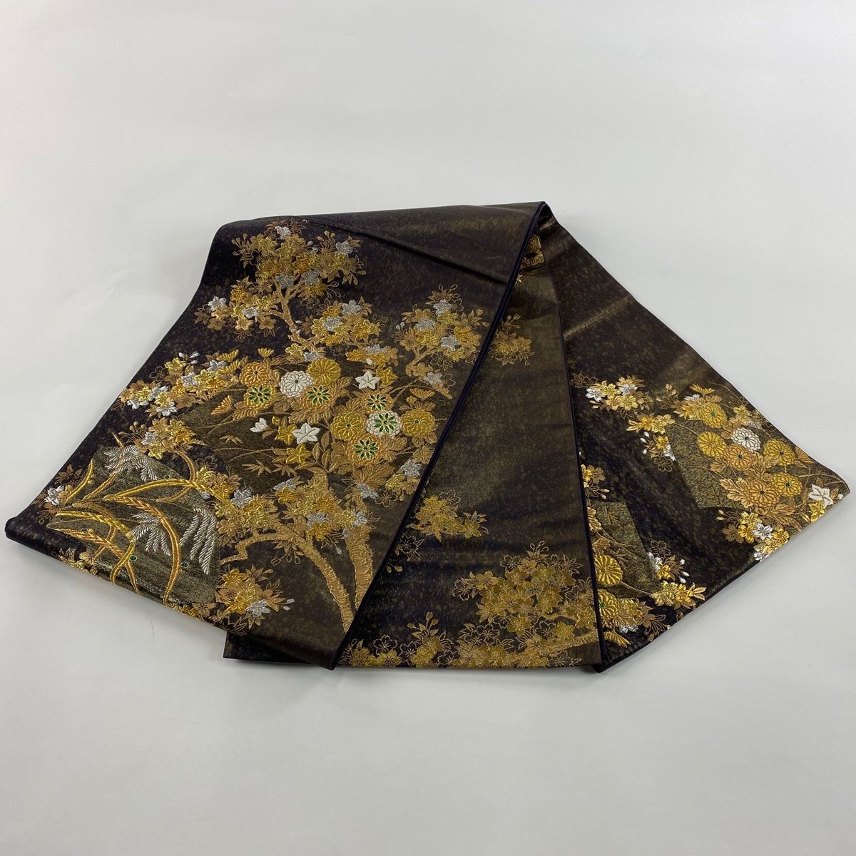 玉蟲貴人 桜華宝扇文