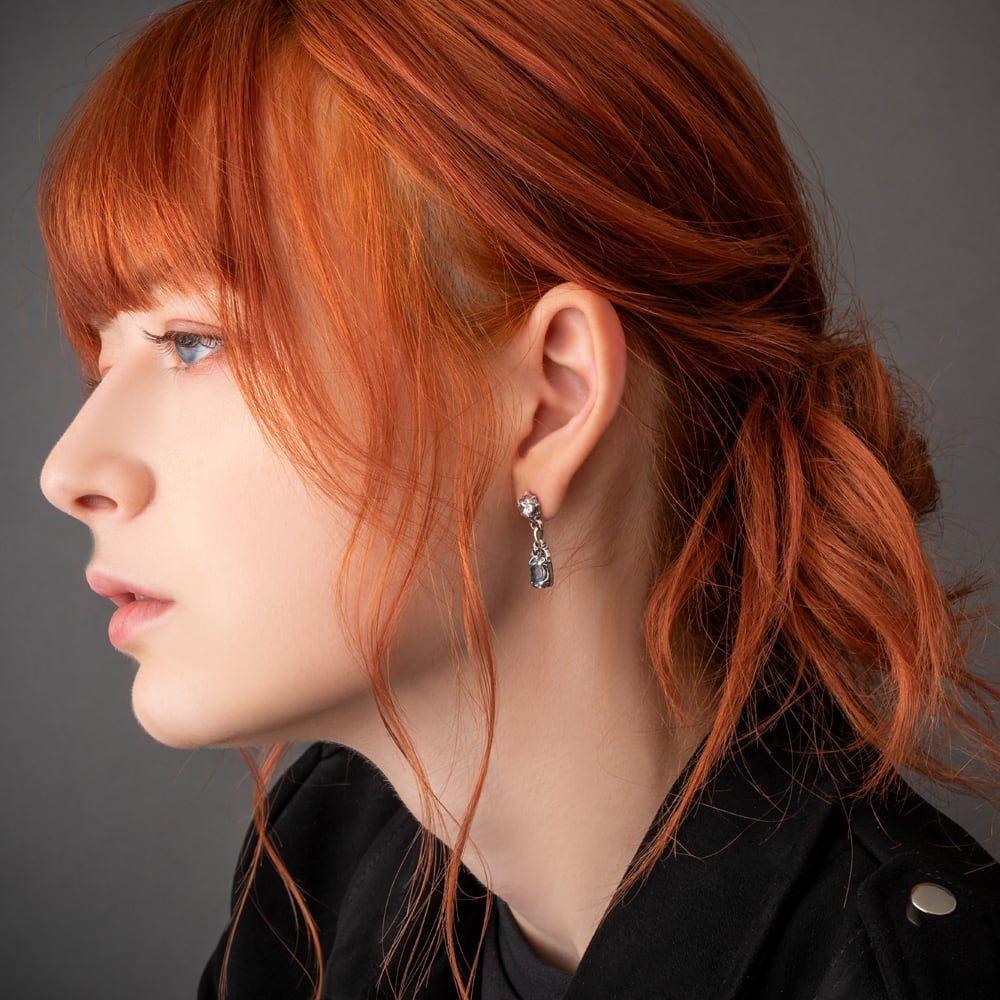 ポセイドンピアス