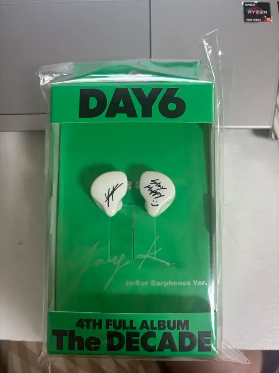 DAY6 デイシックス DAY6 インイヤー ヨンケイ Young K バージョン Ver. 未開封