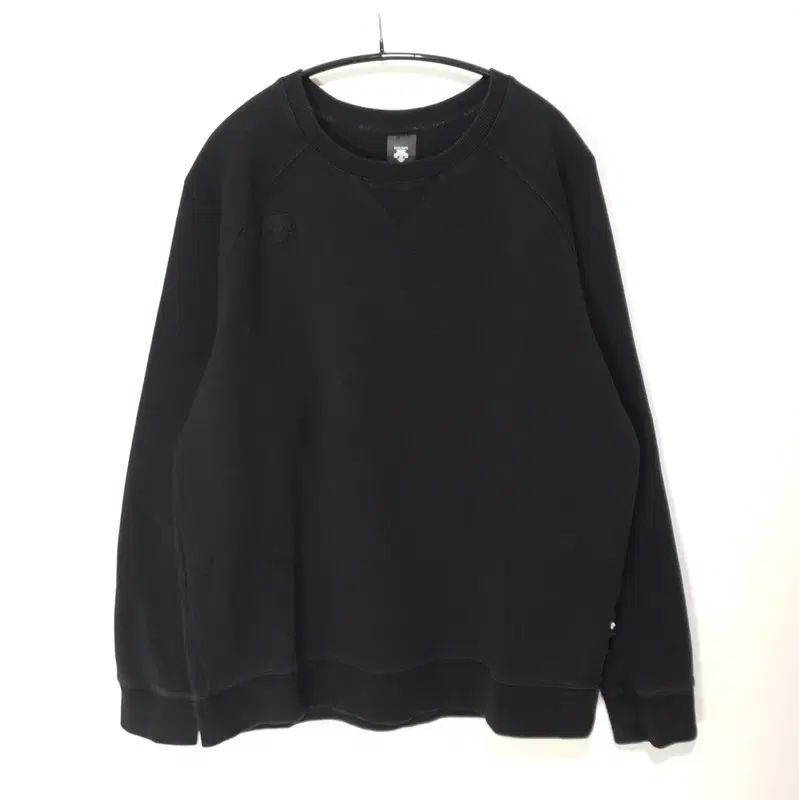 【雷市場（ポンジャン）商品韓国直送】 DESCENTE(デサント) パーカー 105