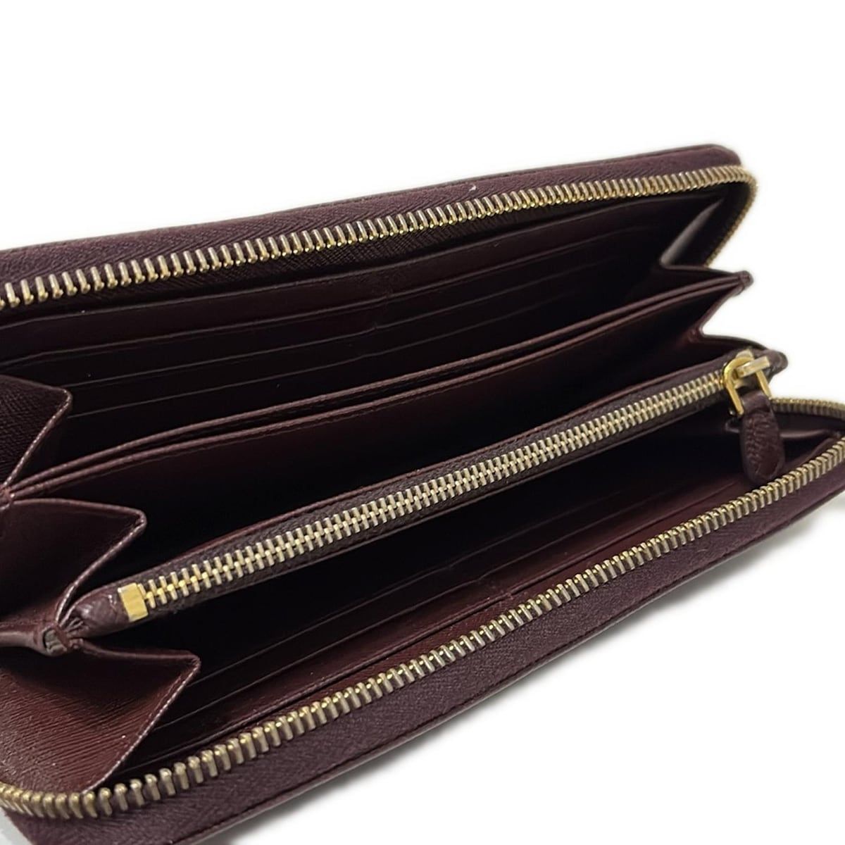 PRADA プラダ 長財布 美品 ラウンドファスナー 正規品 233 美品 PRADA