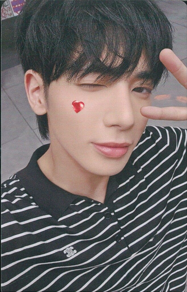 TXT SANCTUARY Weverse ラキドロ txt Sanctuary ユニバ weverse ラキドロ トレカ テヒョン - メルカリ