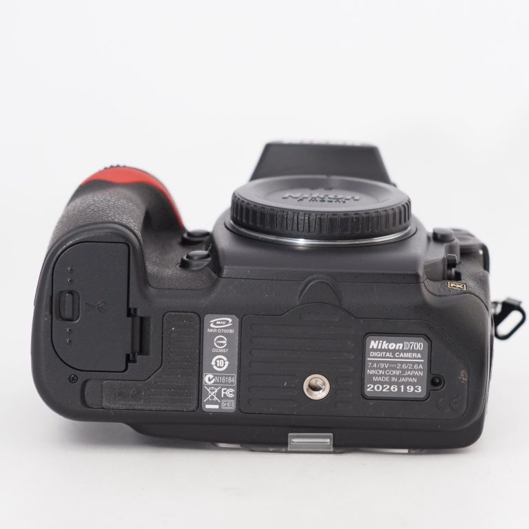 ■極上品■ Nikon D700 ボディ ニコン D700 ボディ 価格比較 - 価格.com