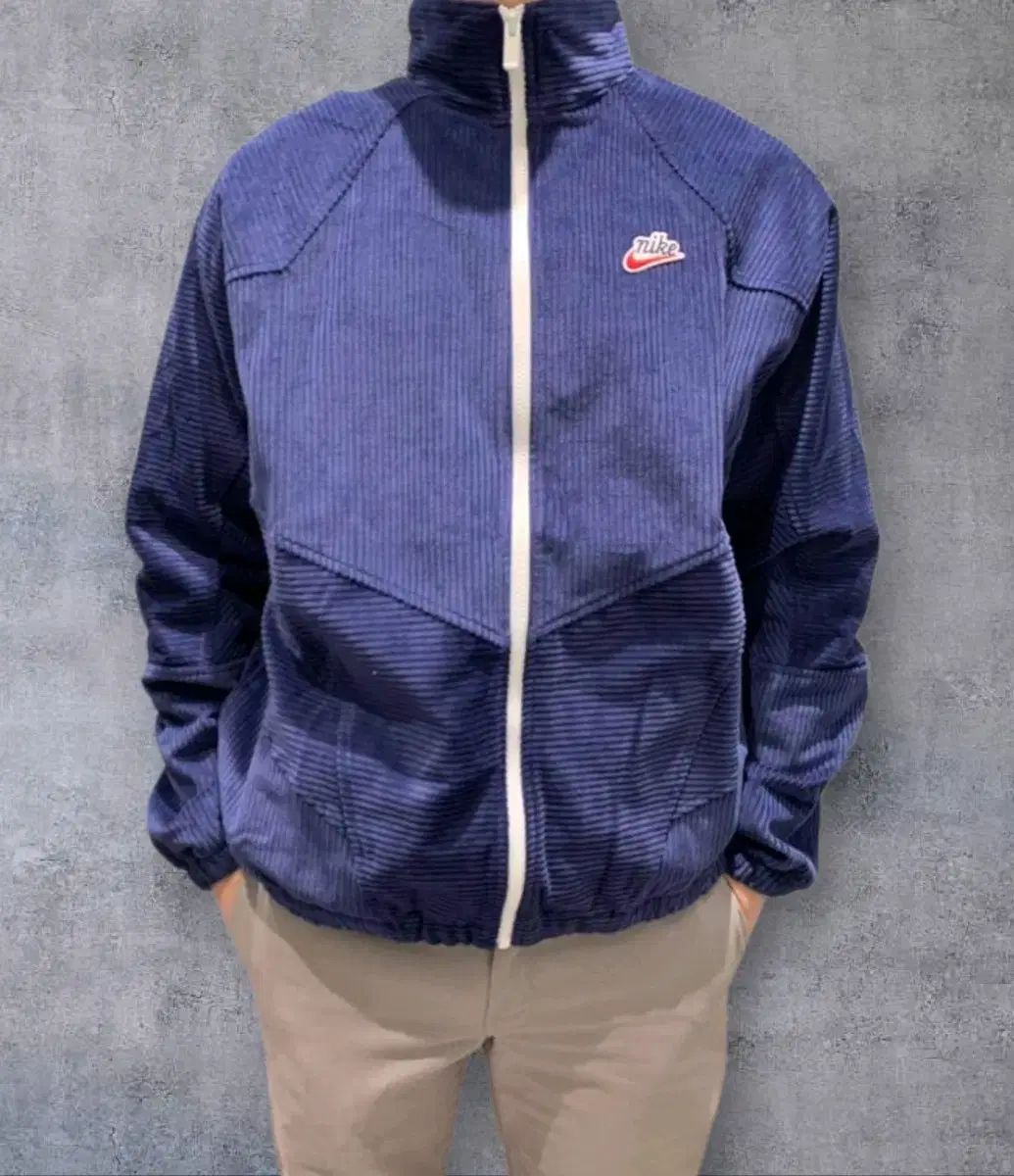 ウィンドブレーカー 100