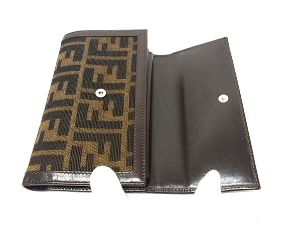 □極美品□ FENDI フェンディ ズッカ柄 キャンバス 三つ折り