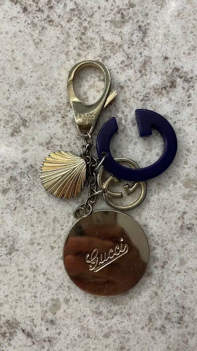 正規品 GUCCI(グッチ) キーリング バッグチャーム GUCCI