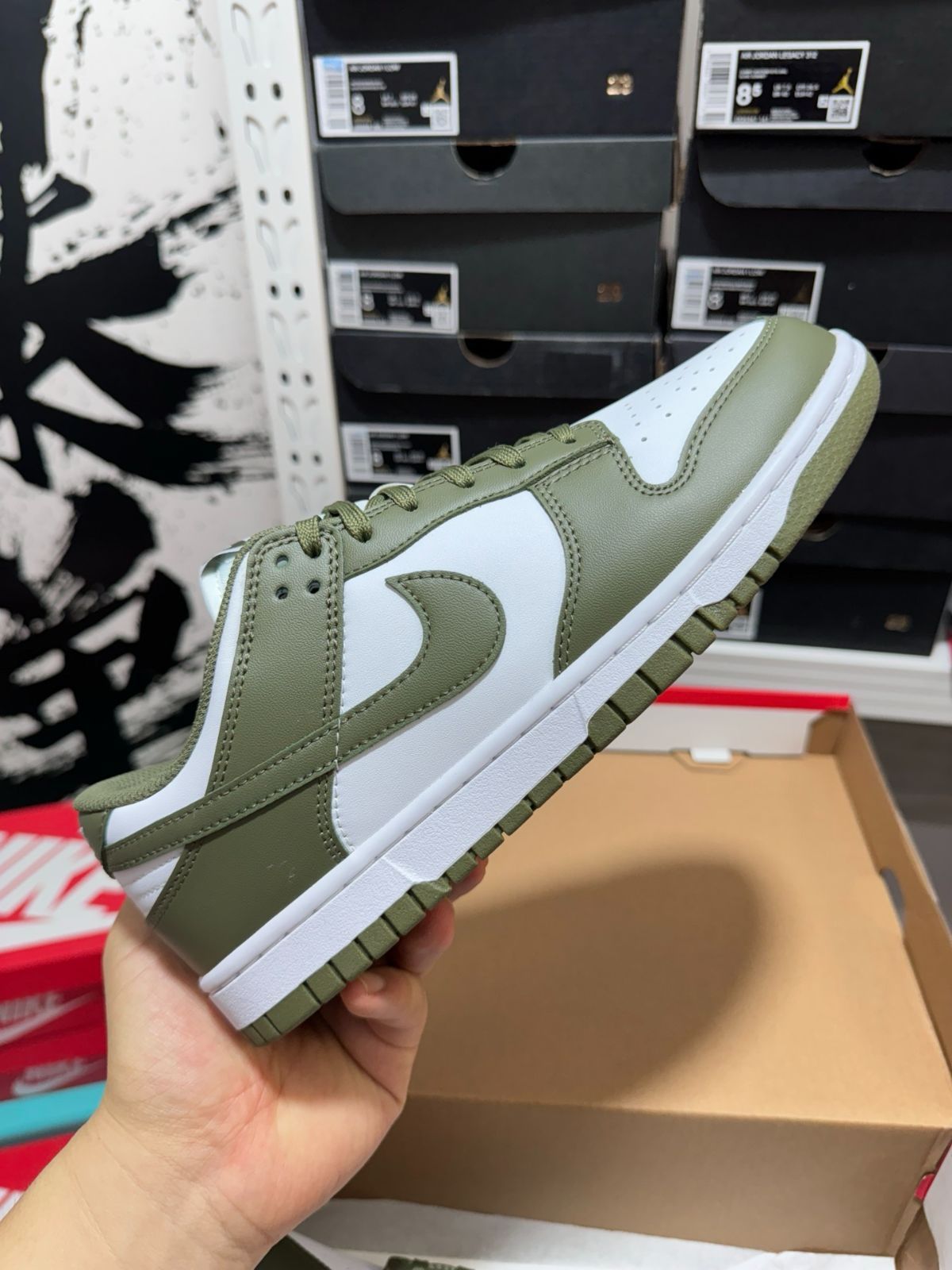 Nike Dunk Low Medium Olive