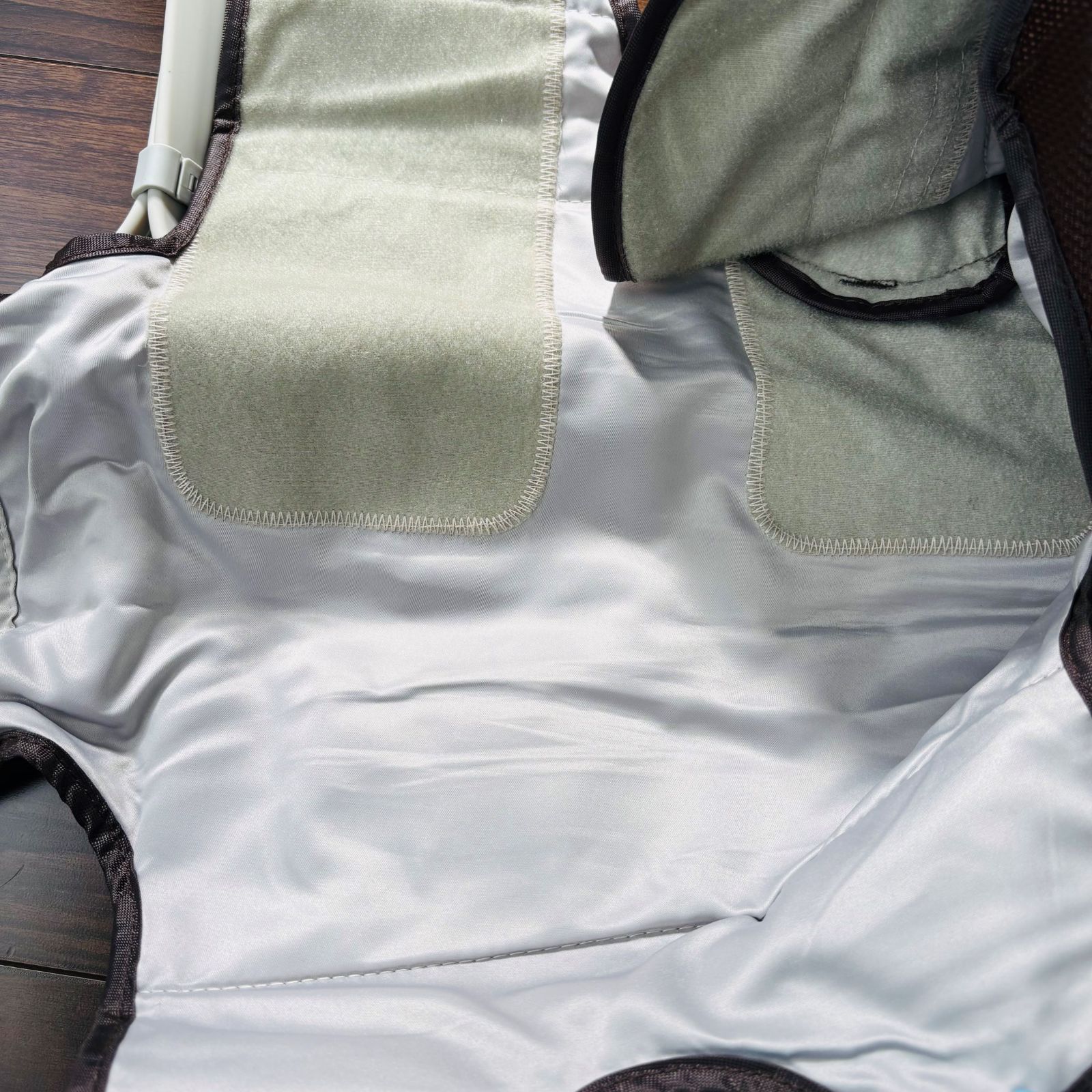 温感機能搭載 ダークブラウン