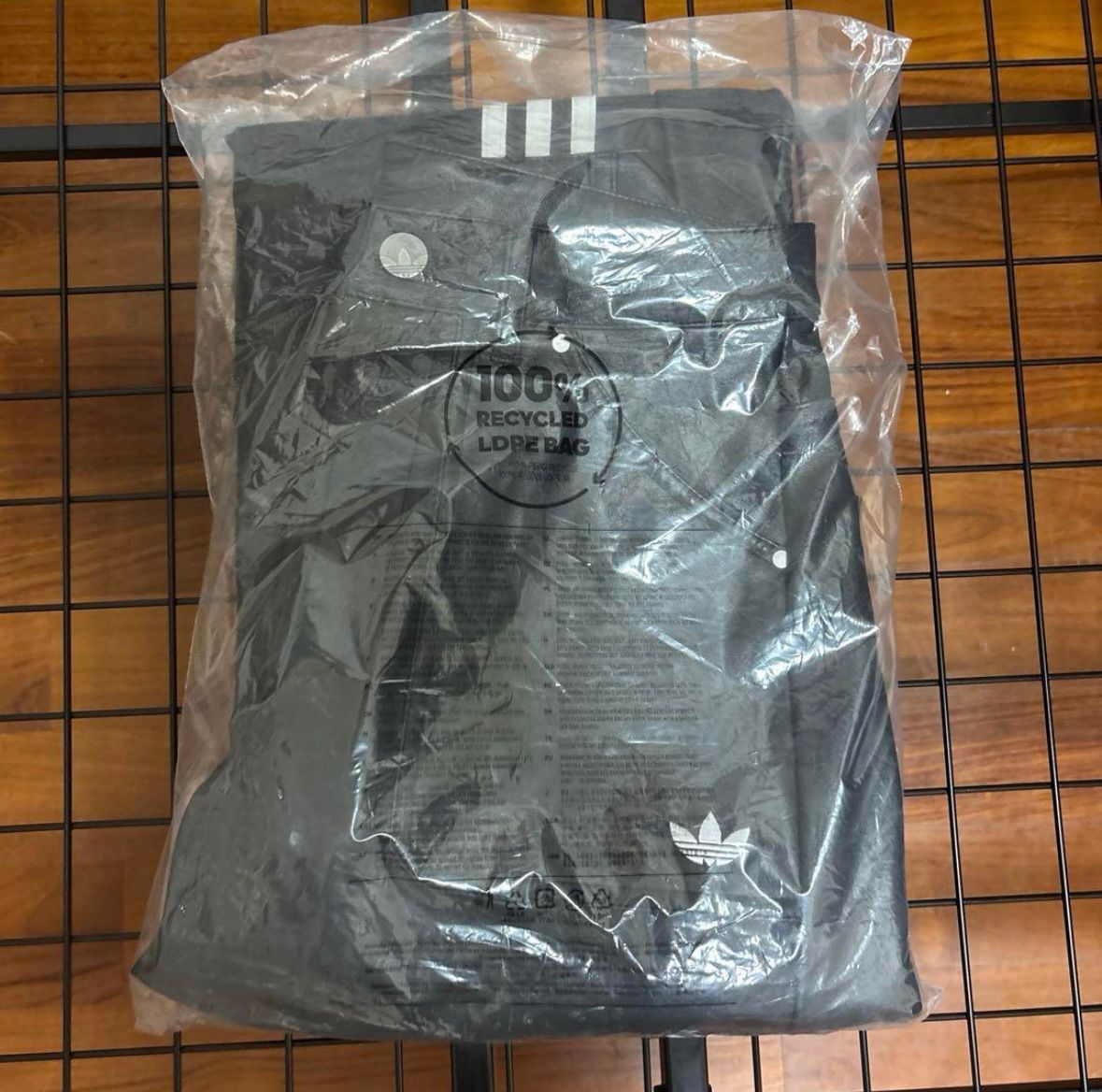 完売品】Adidas adilenium ビンテージ レザーパンツ 25サイズ